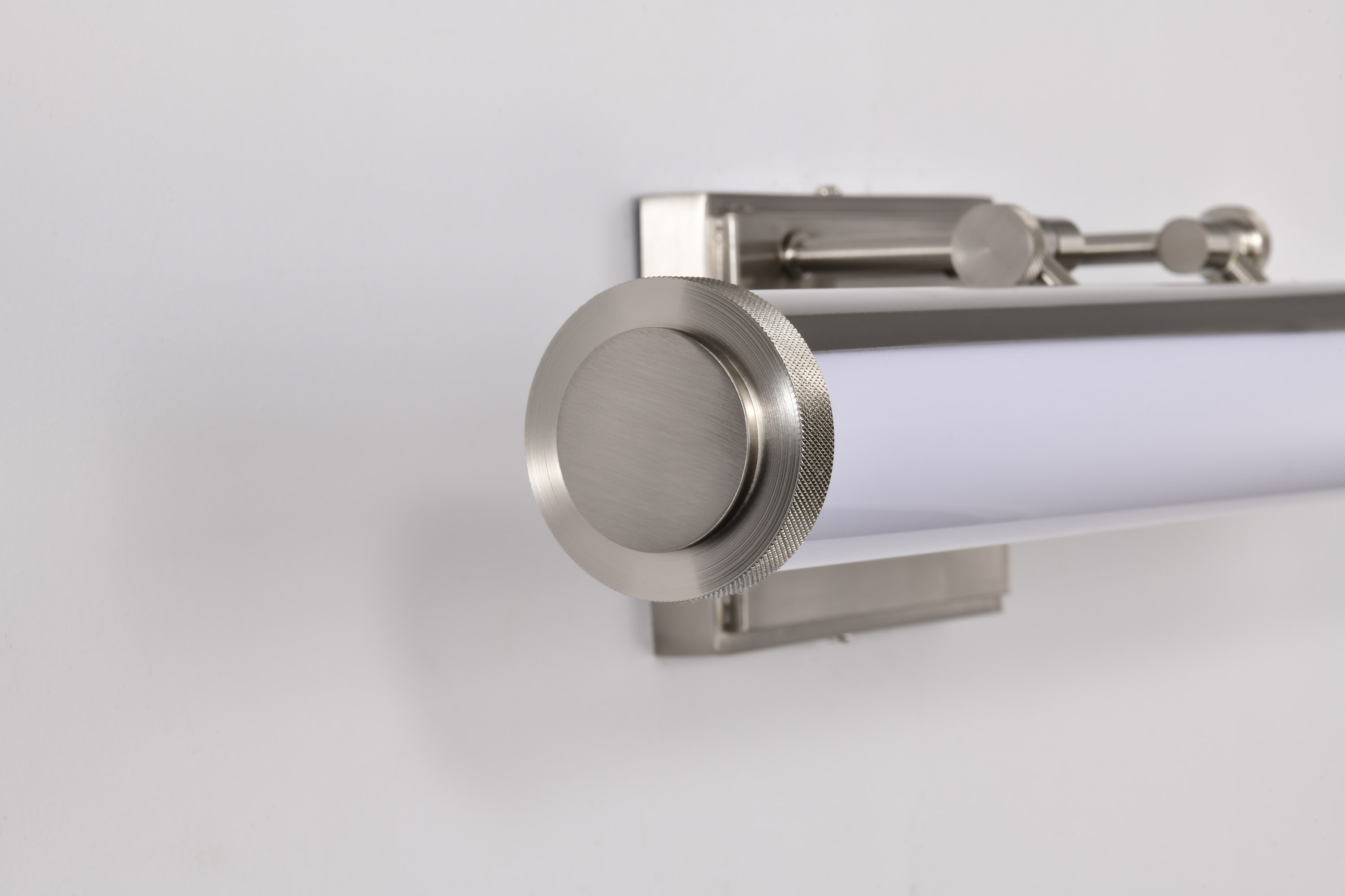 CORA 24" LED VANITY 3 CCT - 62-2371