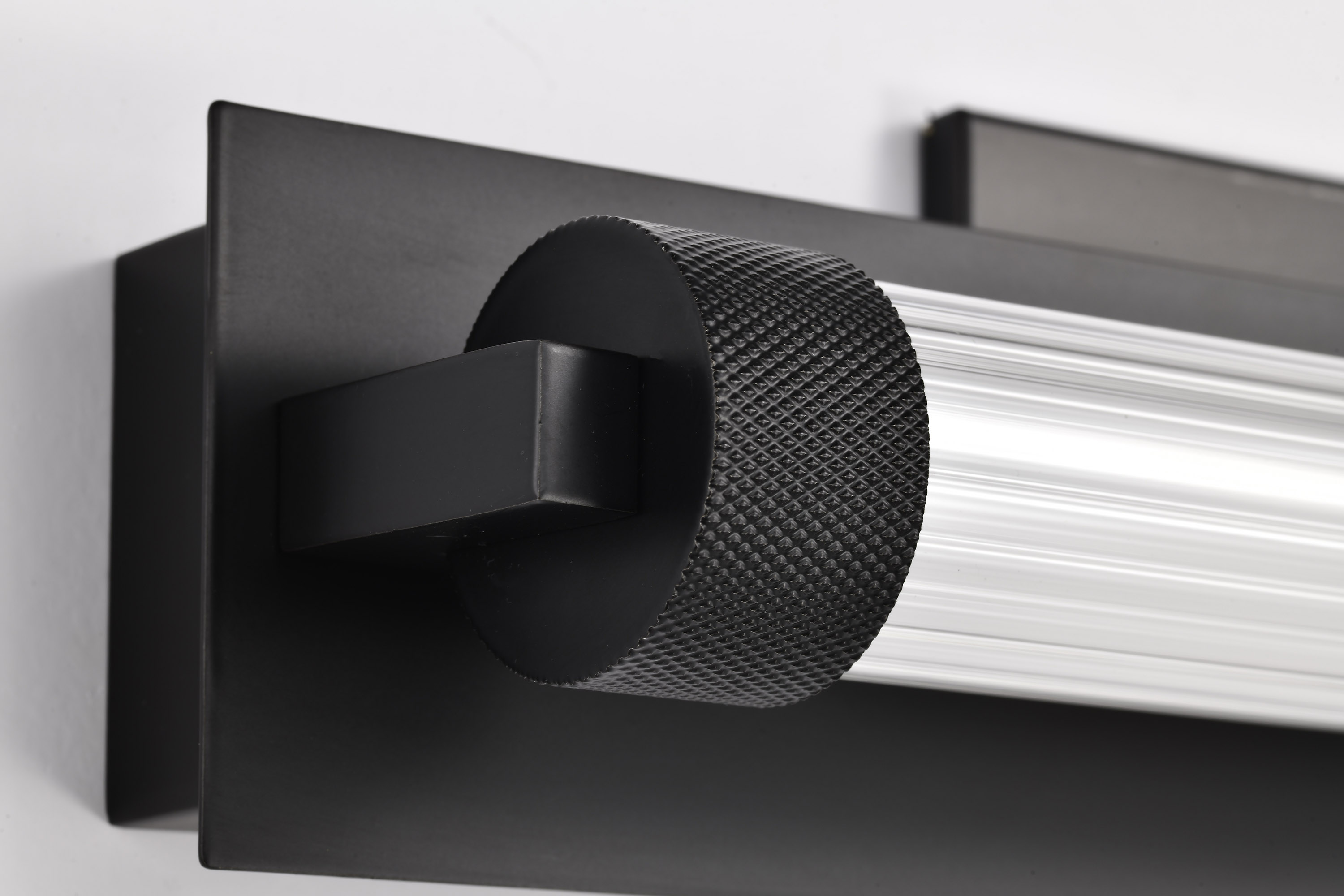 LARISSA 14" LED VANITY 3000K - 62-2380