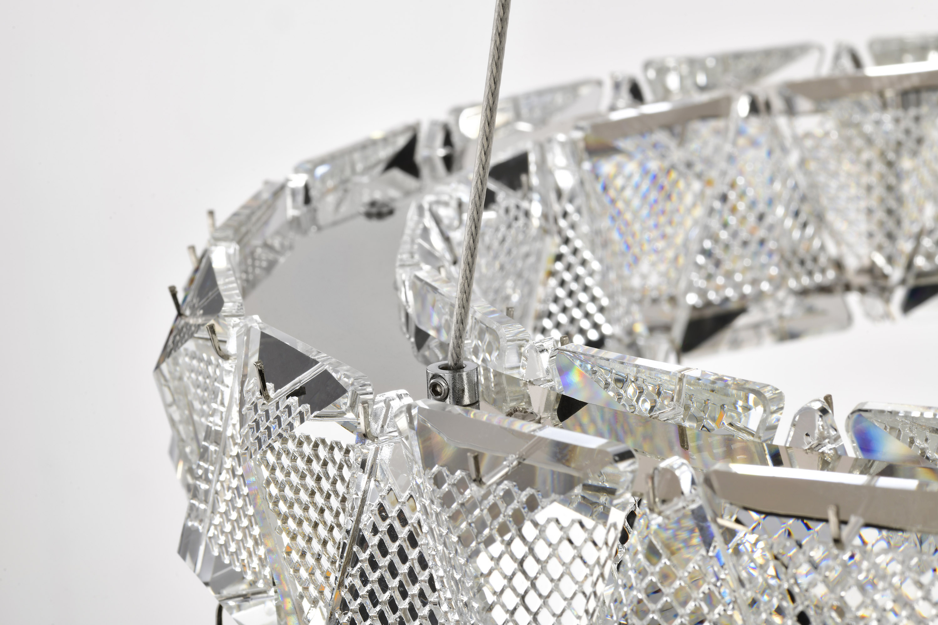 ASHER 15" ROUND CRYSTAL PENDAN - 62-2441