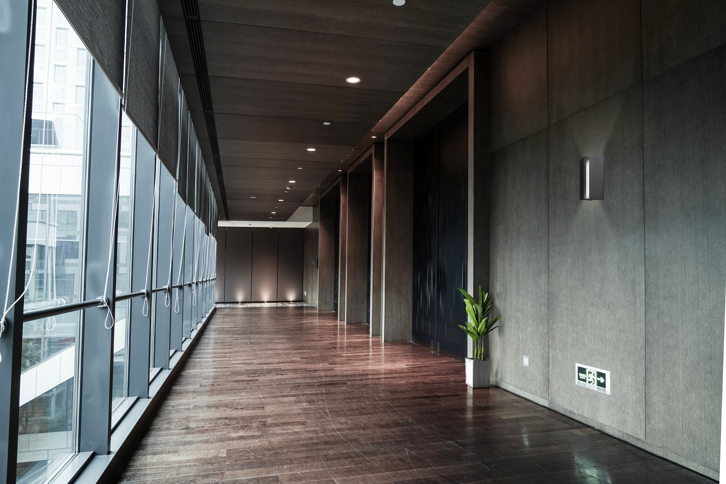 PEAK LED WALL SCONCE - 62-247