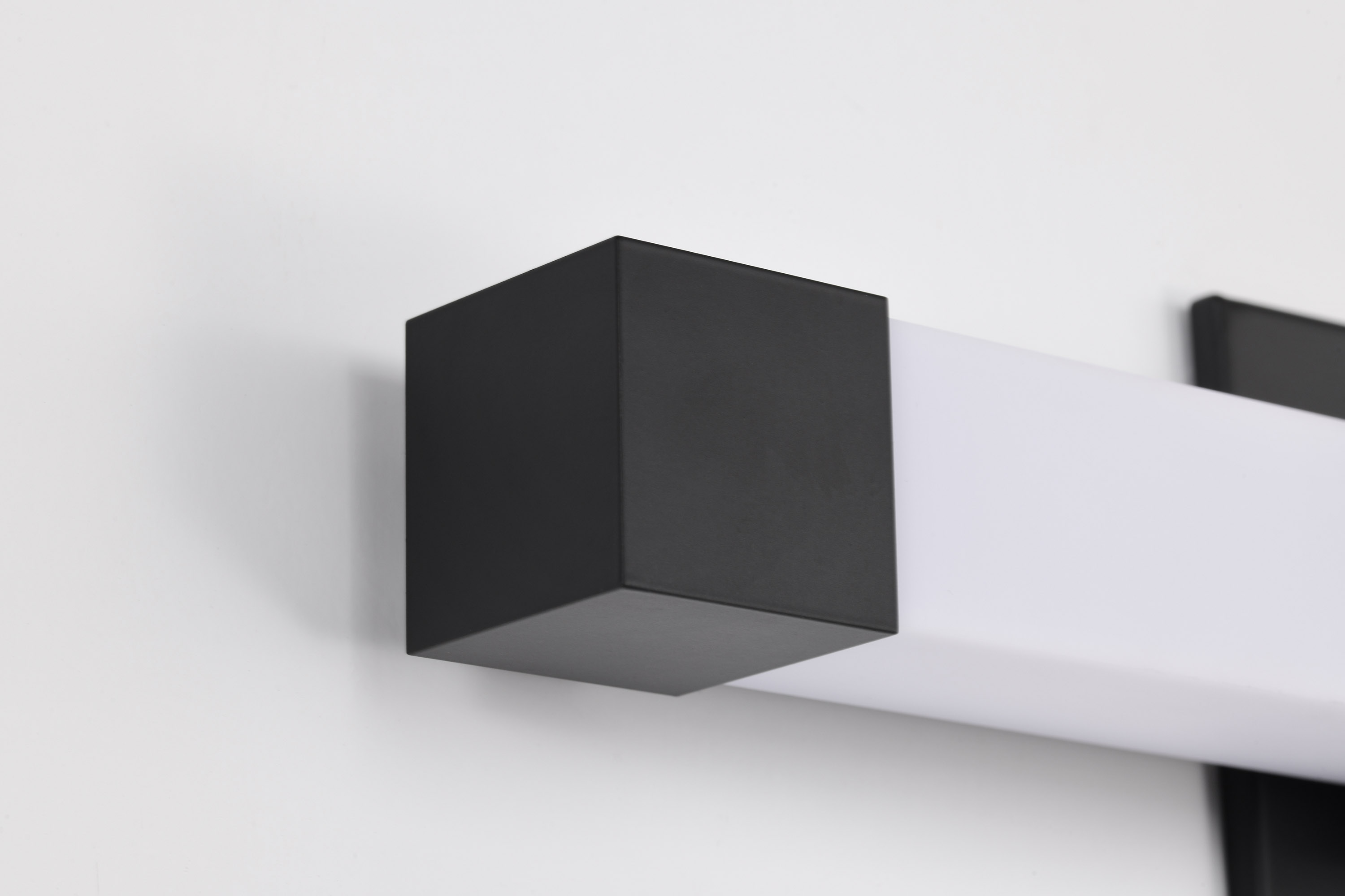 BRIGHTWYN 16" LED VANITY - 62-2620