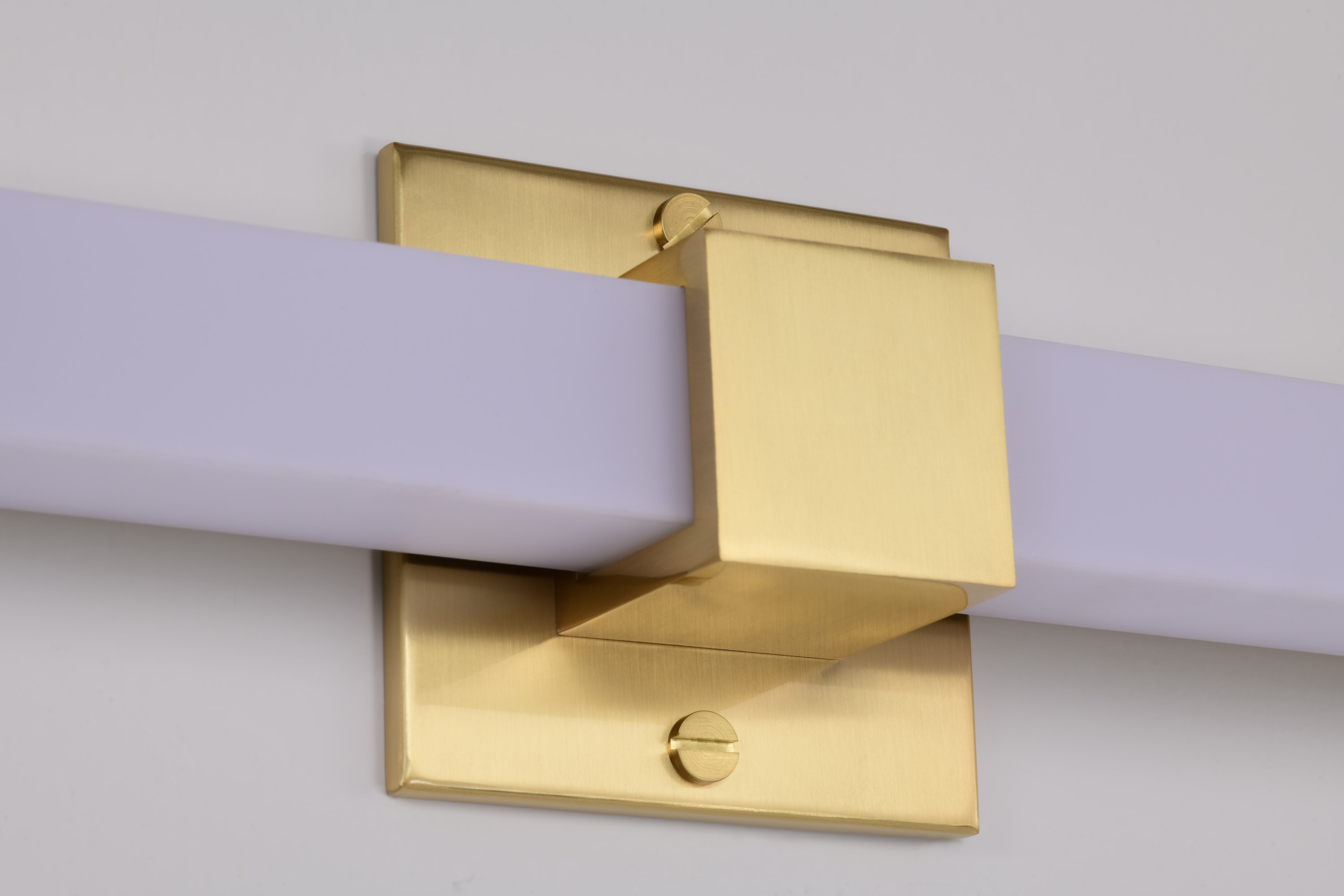 BRIGHTWYN 16" LED VANITY - 62-2630