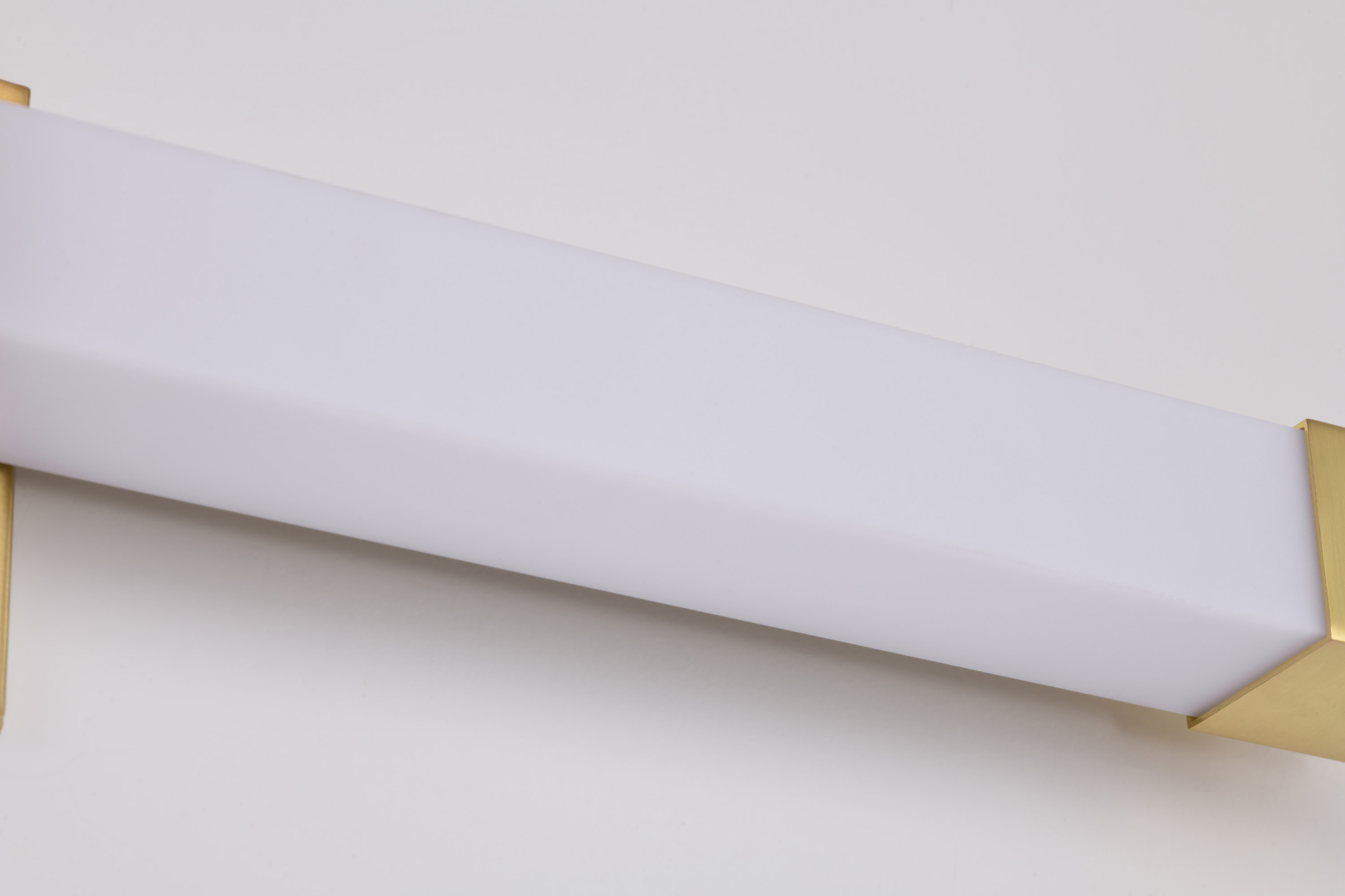 BRIGHTWYN 24" LED VANITY - 62-2631