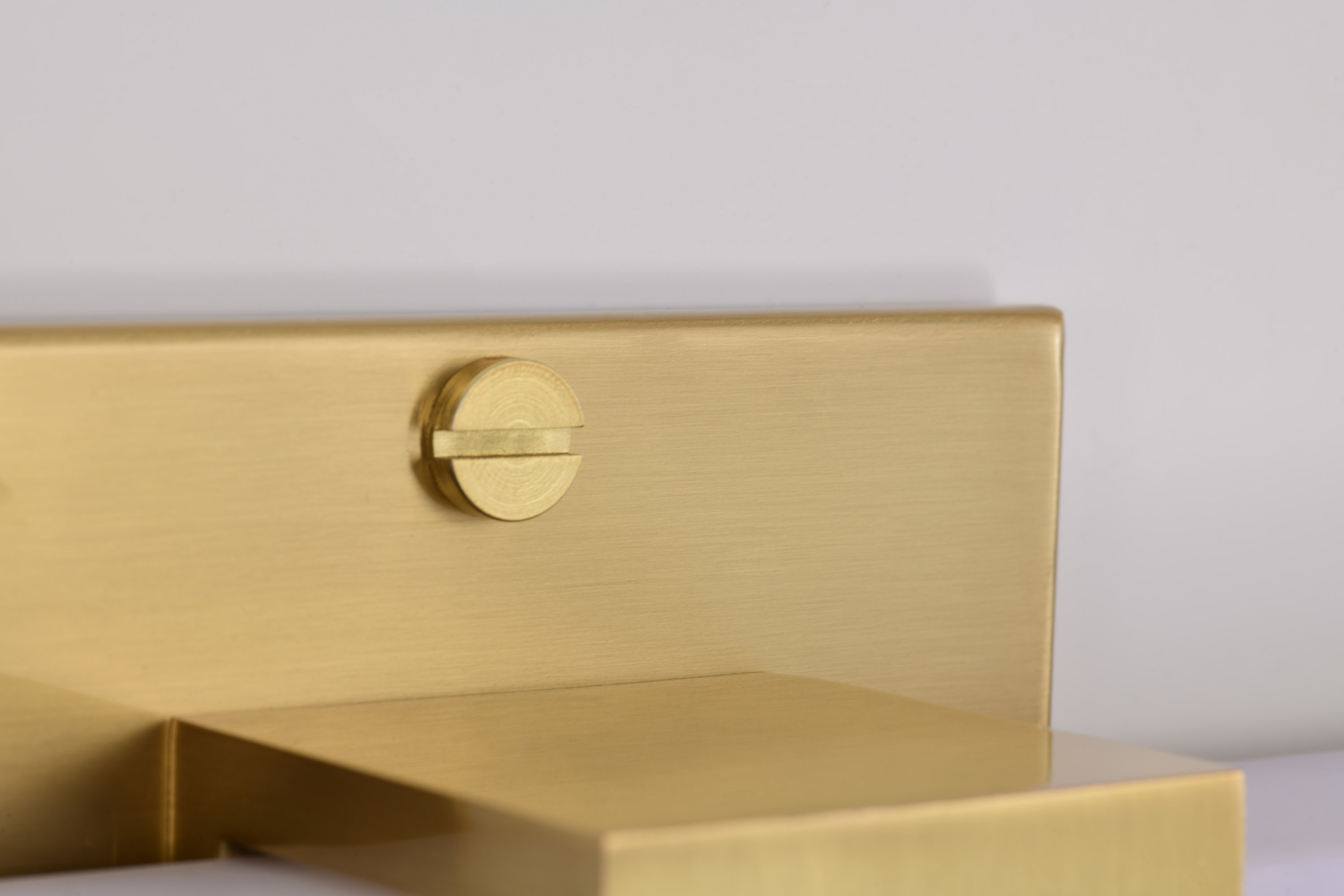 BRIGHTWYN 35" LED VANITY - 62-2632