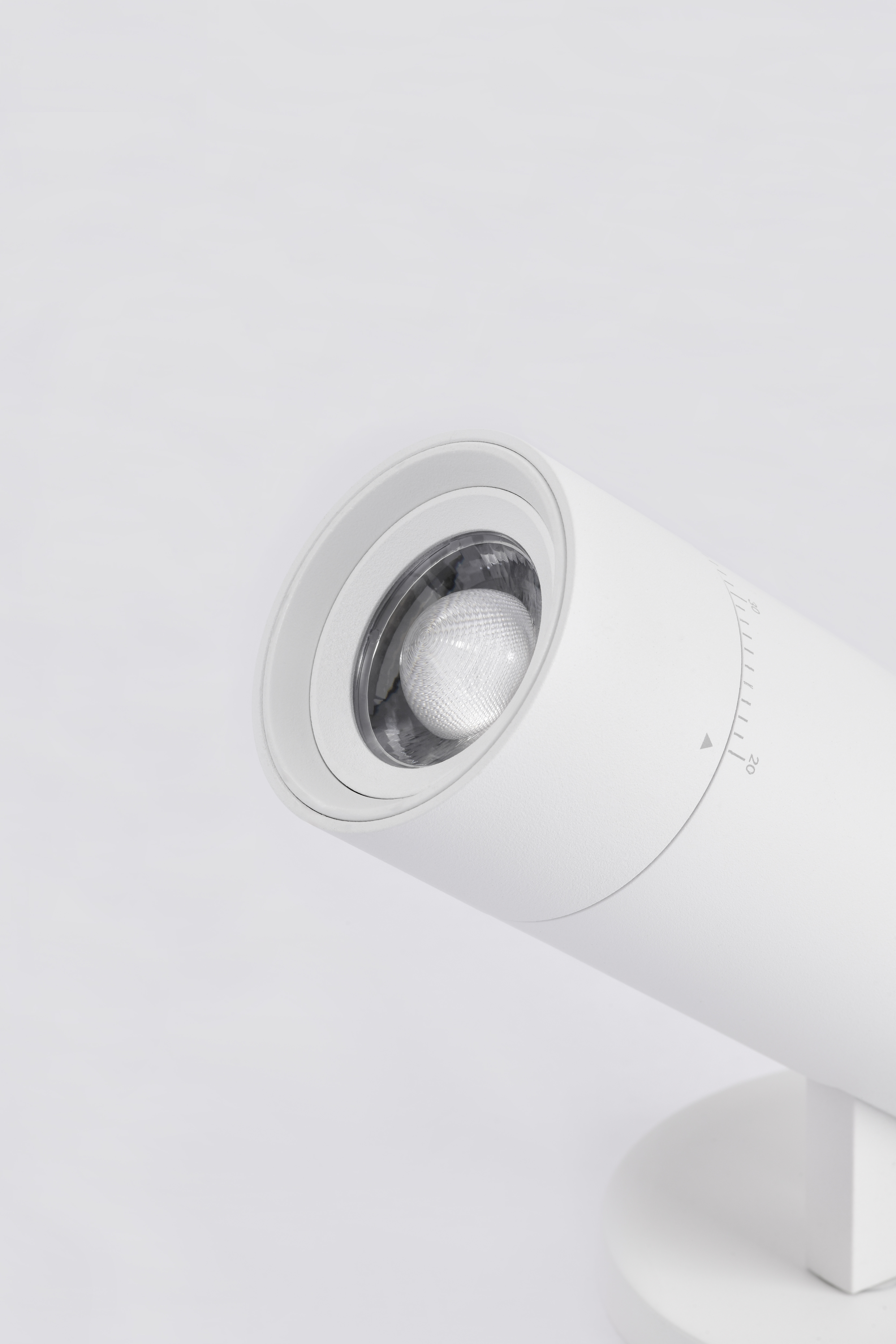 15W BEAM ADJ MONOPOINT WHT - 62-3503