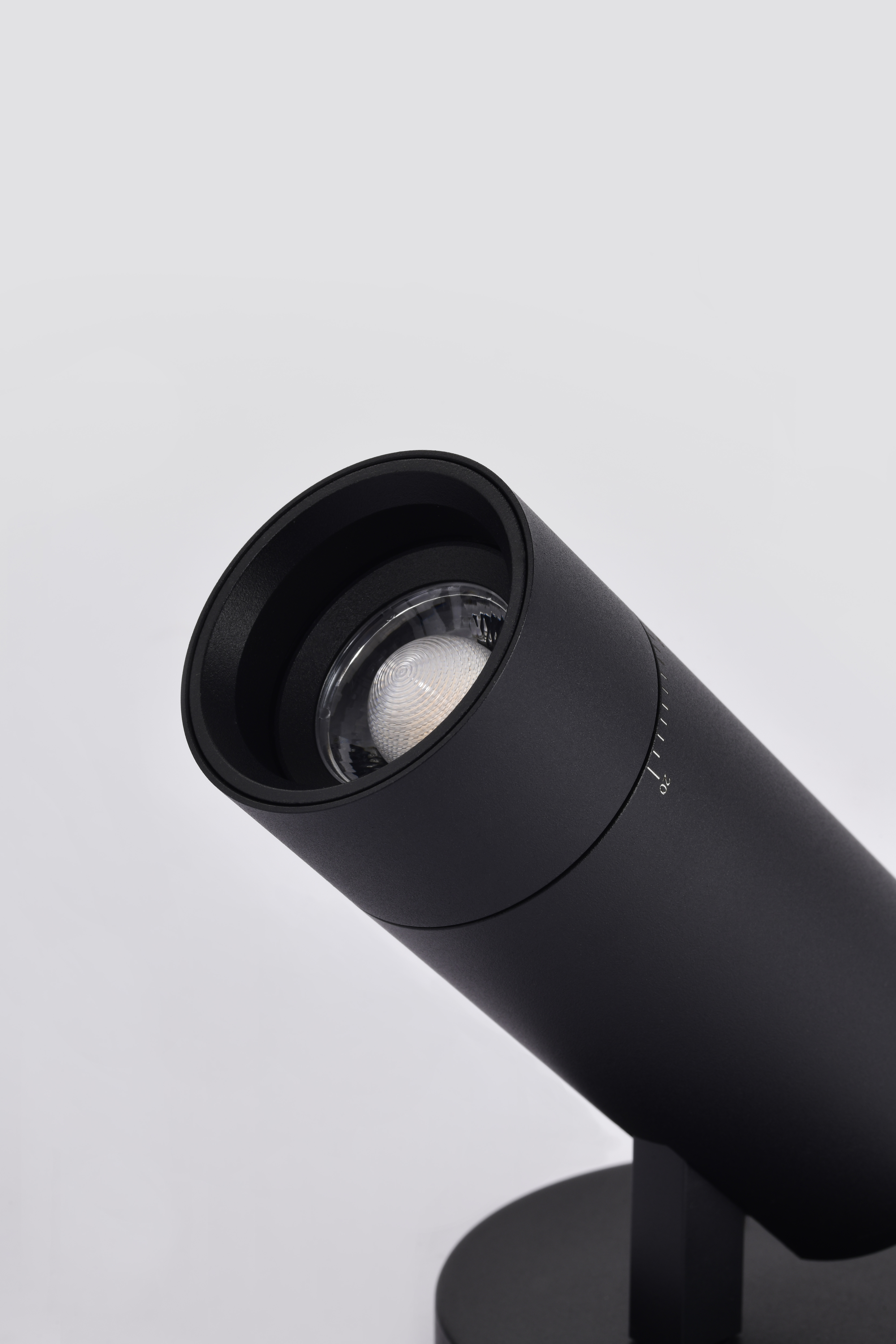 15W BEAM ADJ MONOPOINT BLK - 62-3504