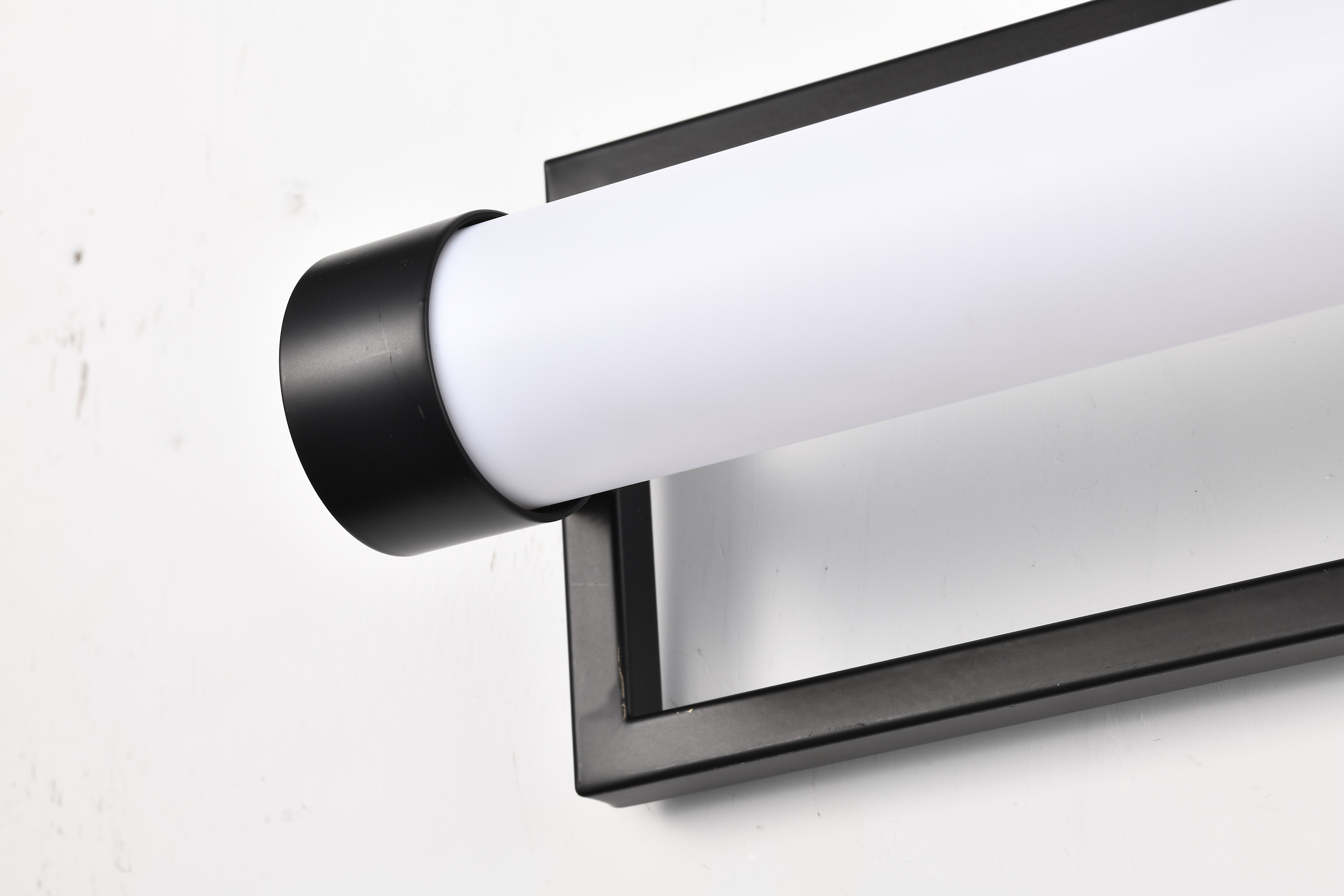 CANAL LED LARGE VANITY - 62-669