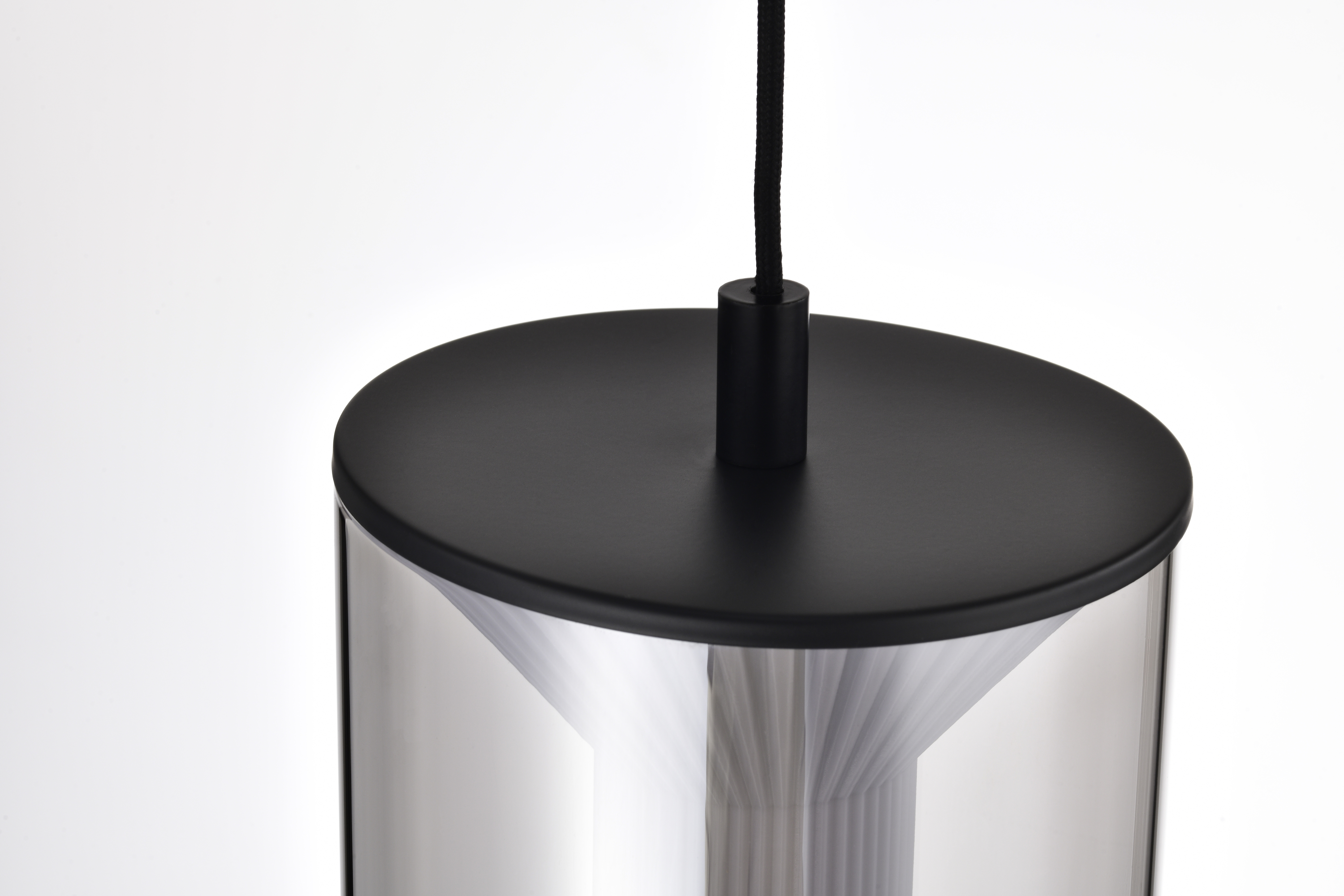 SILHOUETTE LRG PENDANT - 62-8022