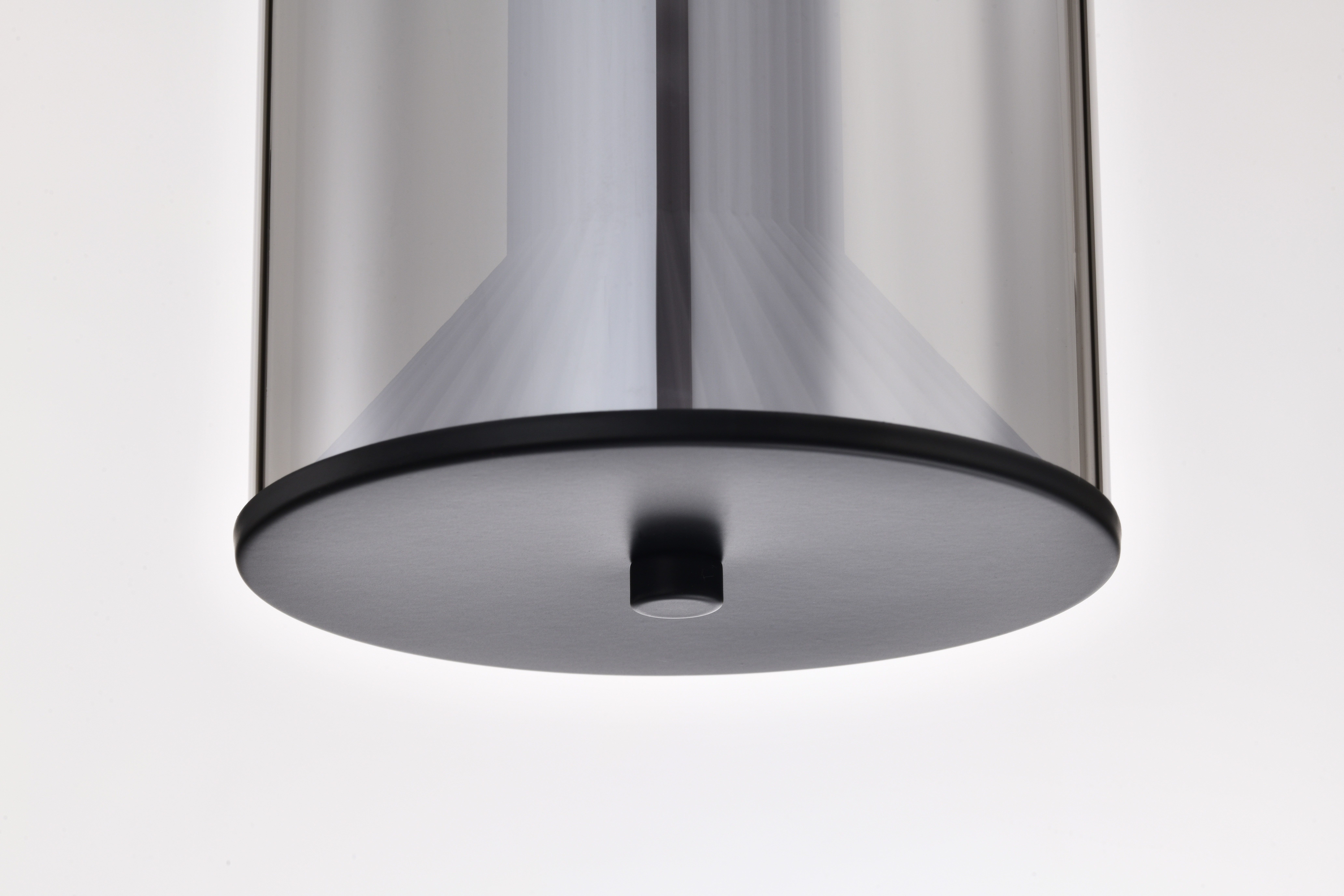 SILHOUETTE LRG PENDANT - 62-8022