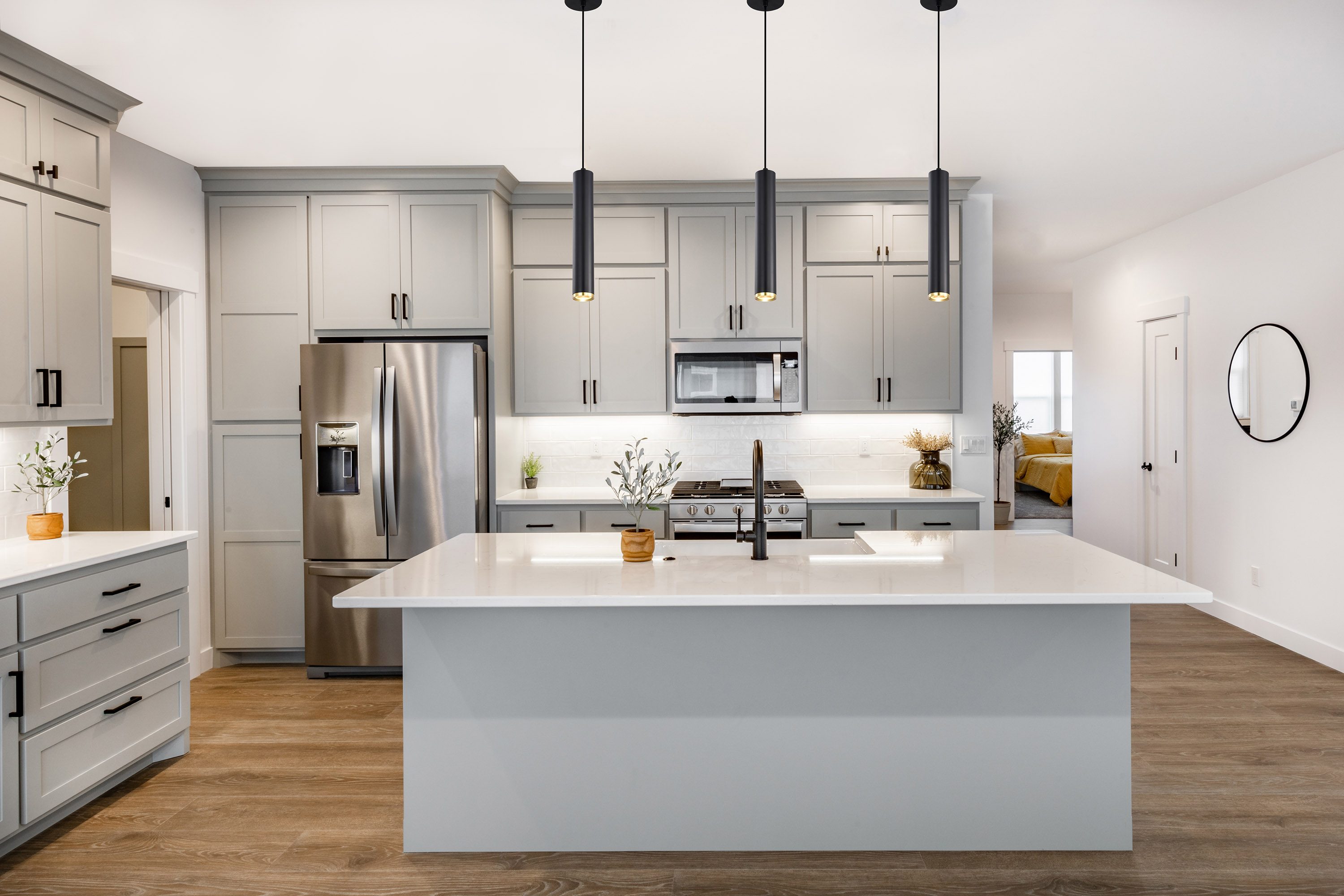 CENTURY 12W LED 16" PENDANT - 62-818