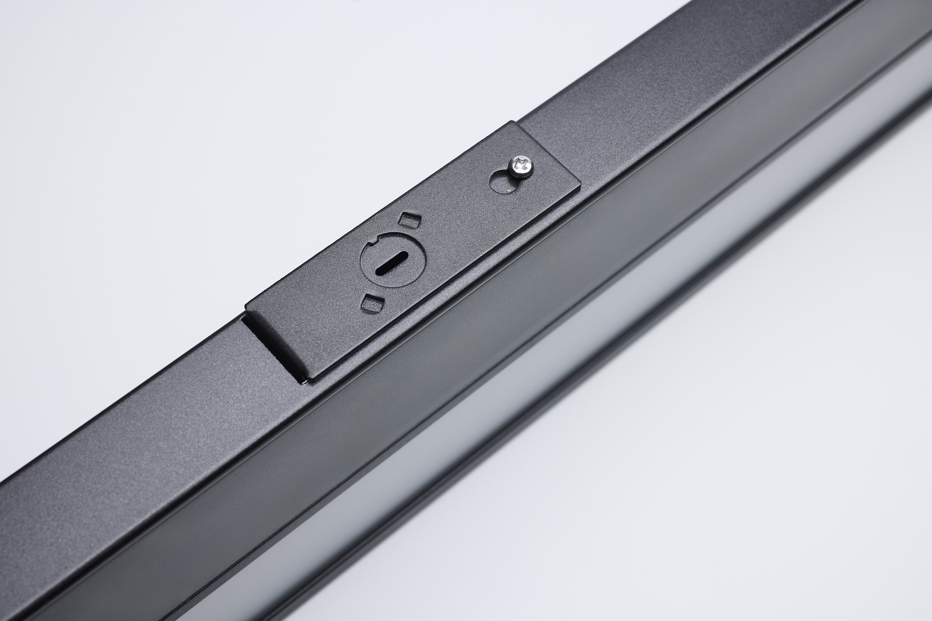 UNDER CAB LED SCCT 34"-DK BRZ - 63-525