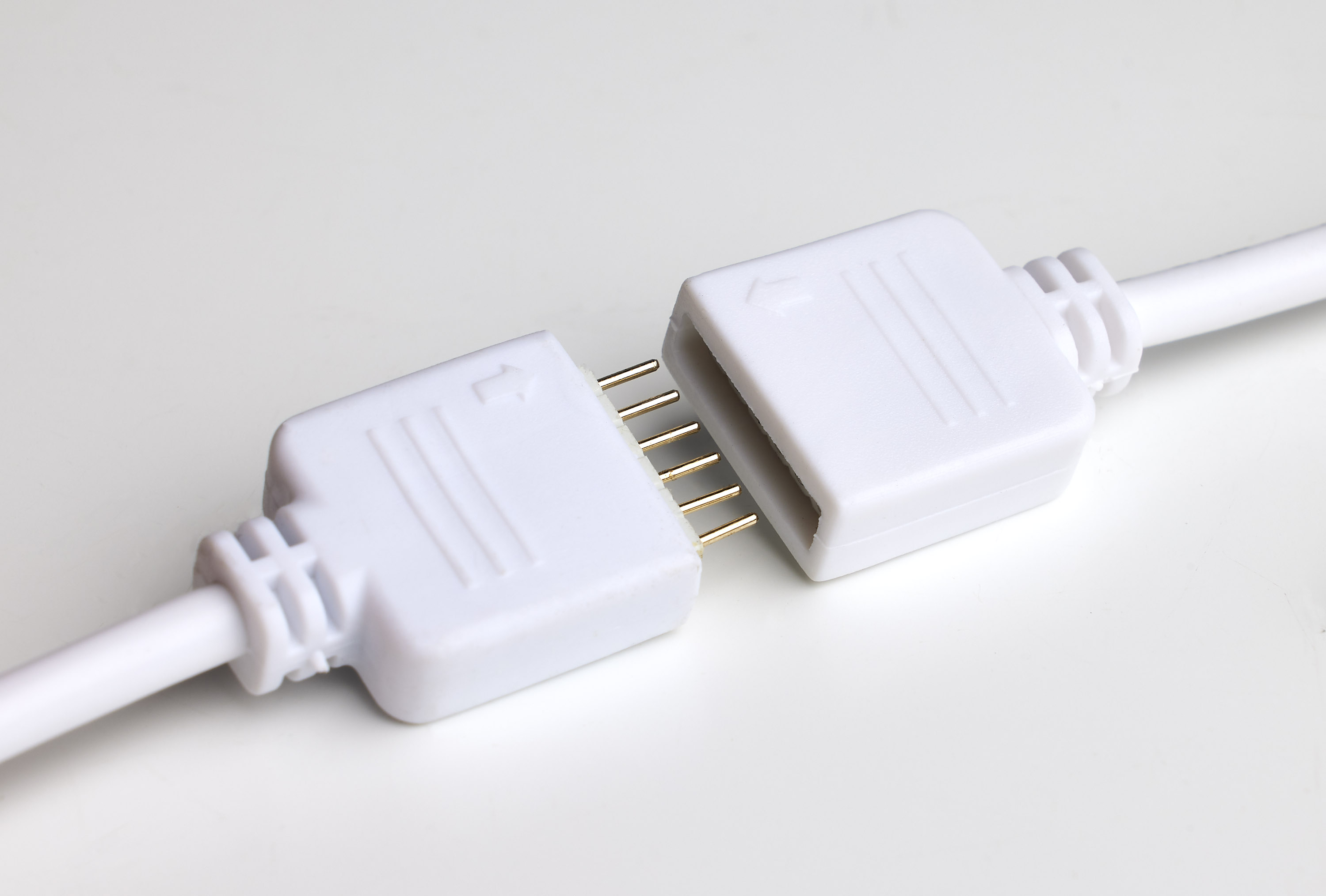 TAPE/RGBTW/IP20/PLUG/SF/16' - 64-120