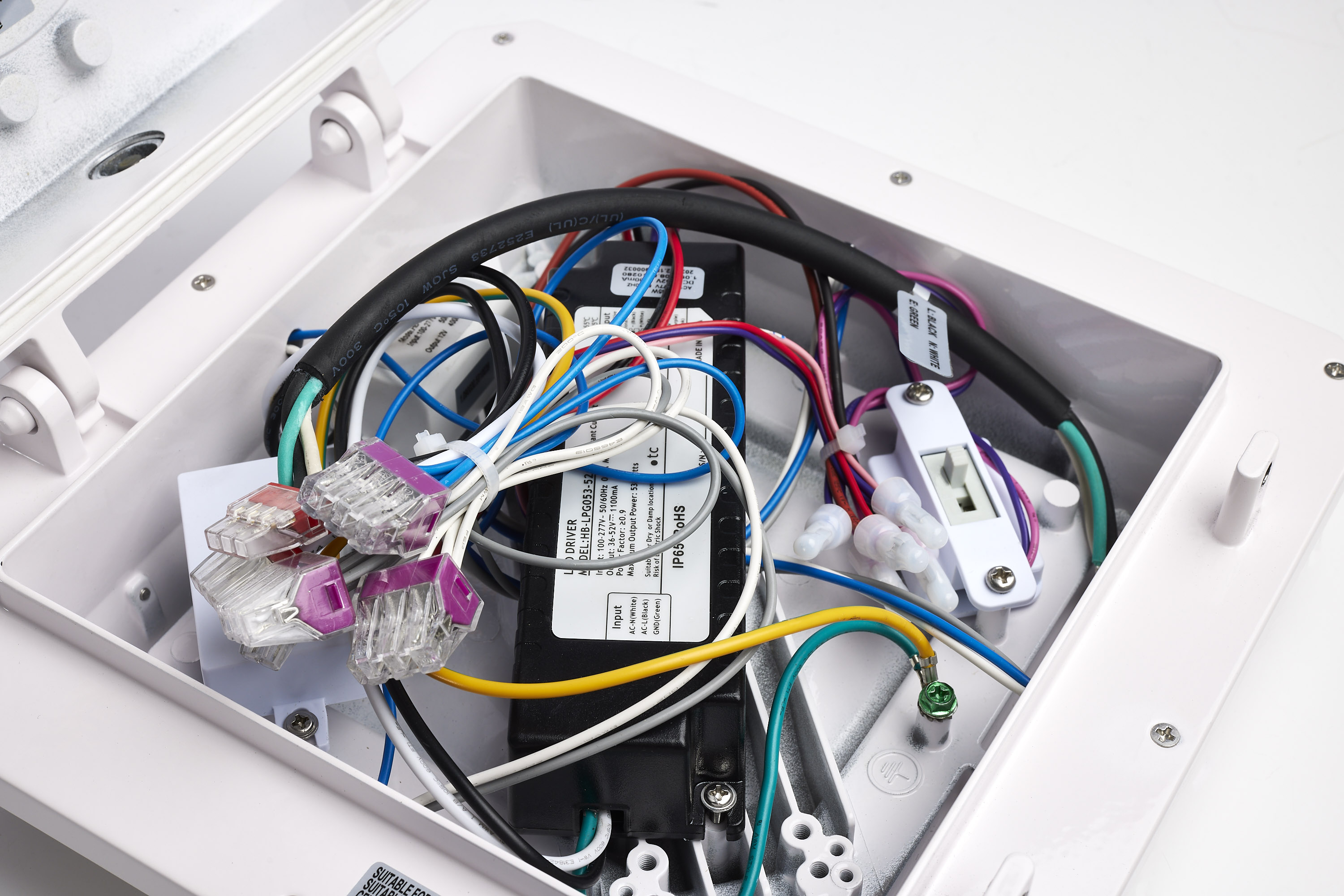 LED WIDE BEAM ANGLE CANOPY - 65-635