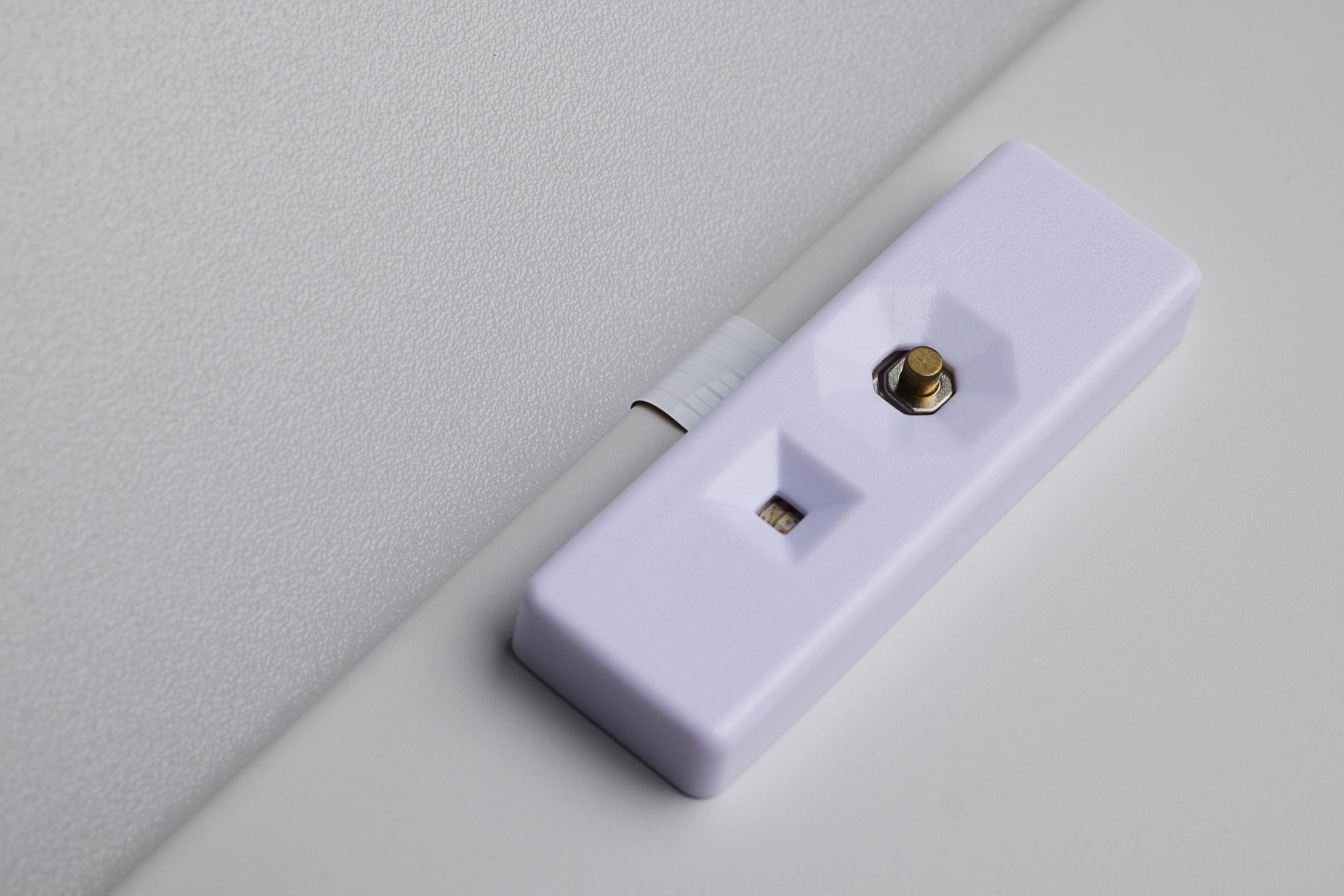 2X2 EM DOUBLE BASKET TROFFER - 65-696