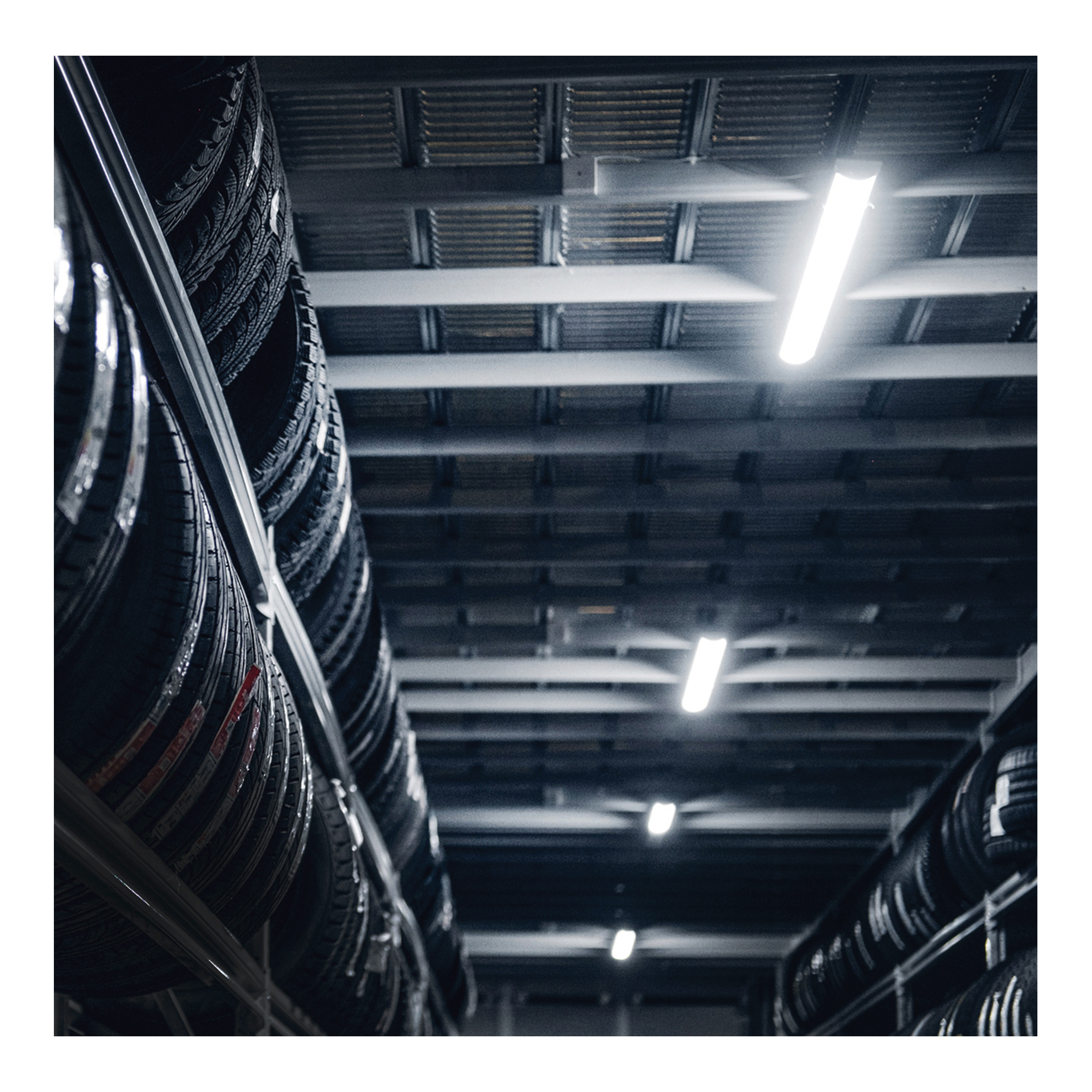2' LINEAR STRIP W/ EM & SENSOR - 65-698R1