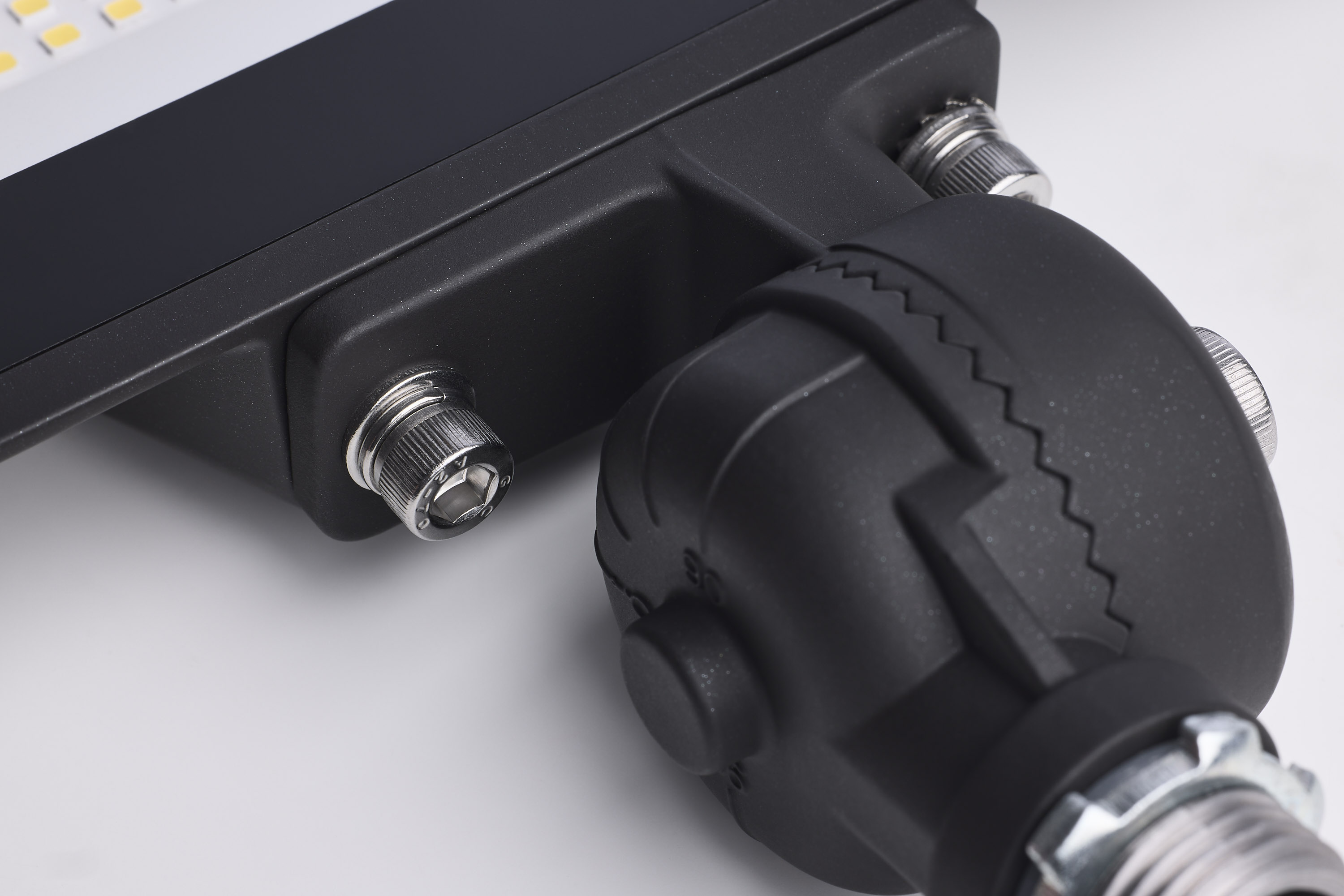 DOBFL30W/LED/850/BZ/ND120V - 65-728