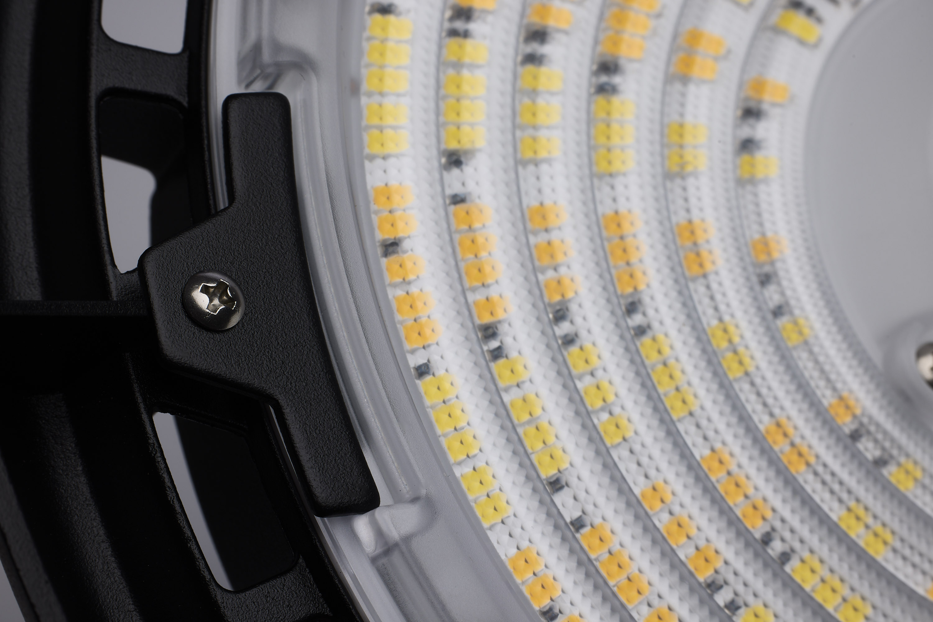 LED UFO HIGHBAY CCT & WATT ADJ - 65-770R3