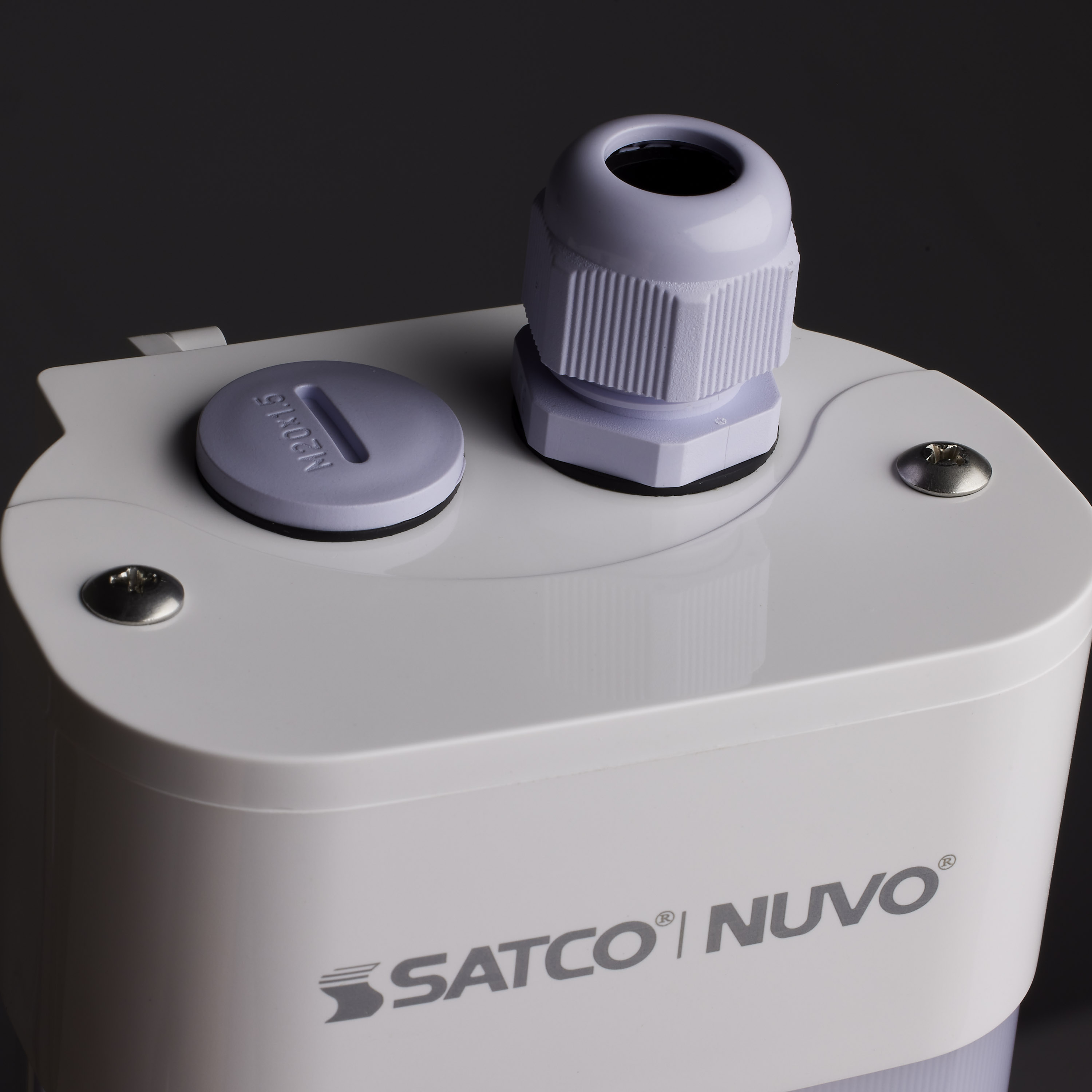 4' LED TRI-PROOF LINEAR - 65-831R1