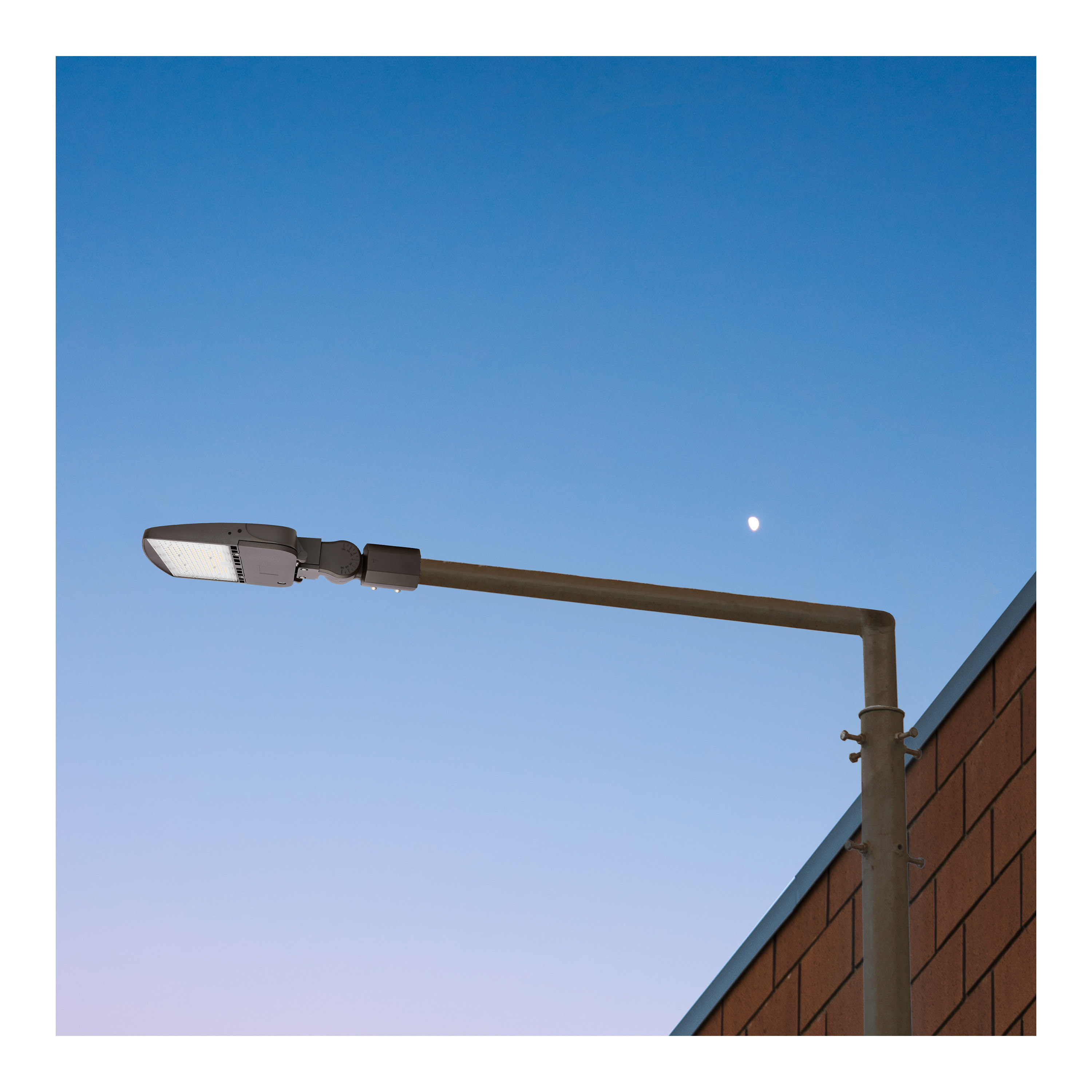 200W LED AREA LIGHT TYPE IV - 65-865-4