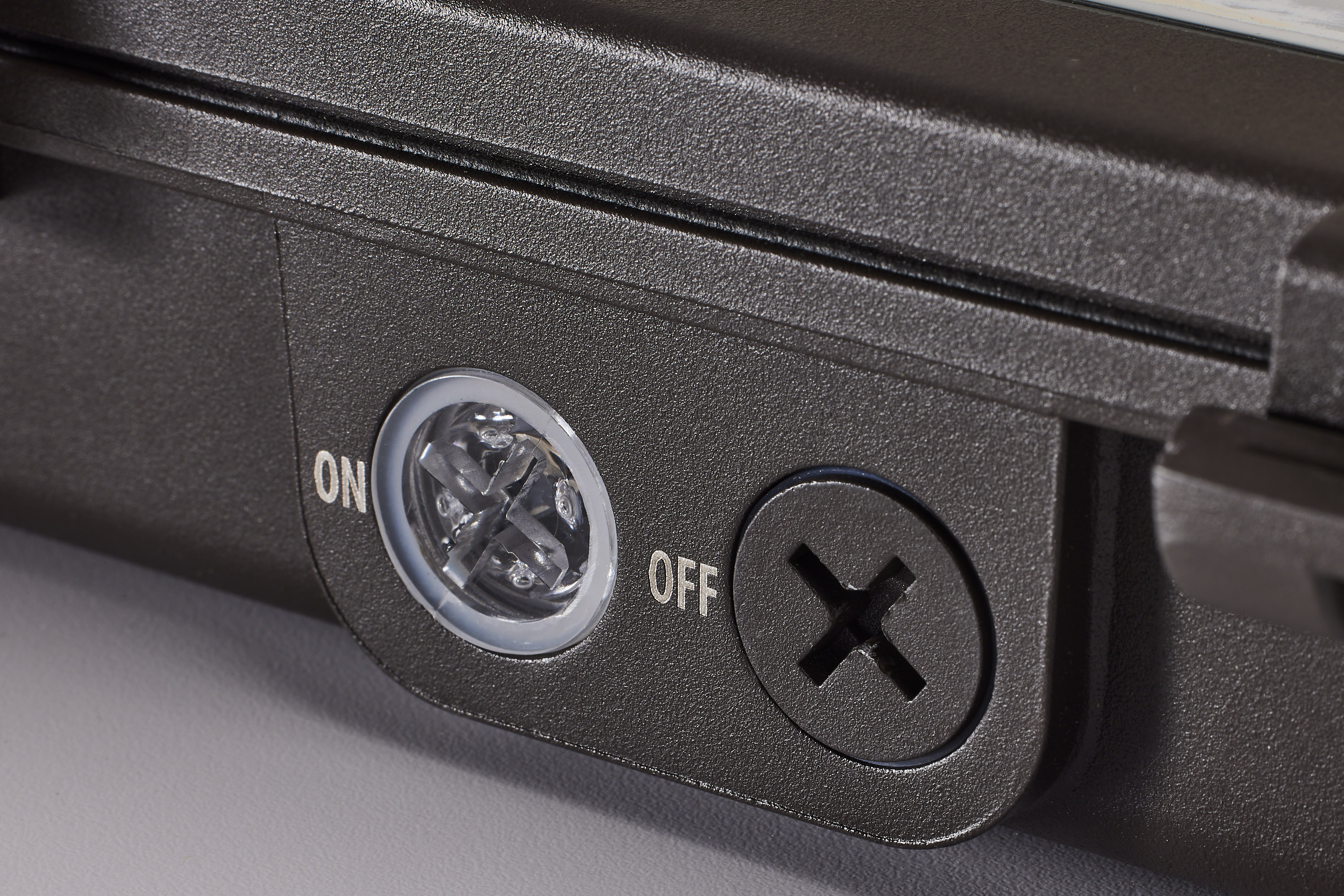 LED LOW PROFILE WALL PACK - 65-885