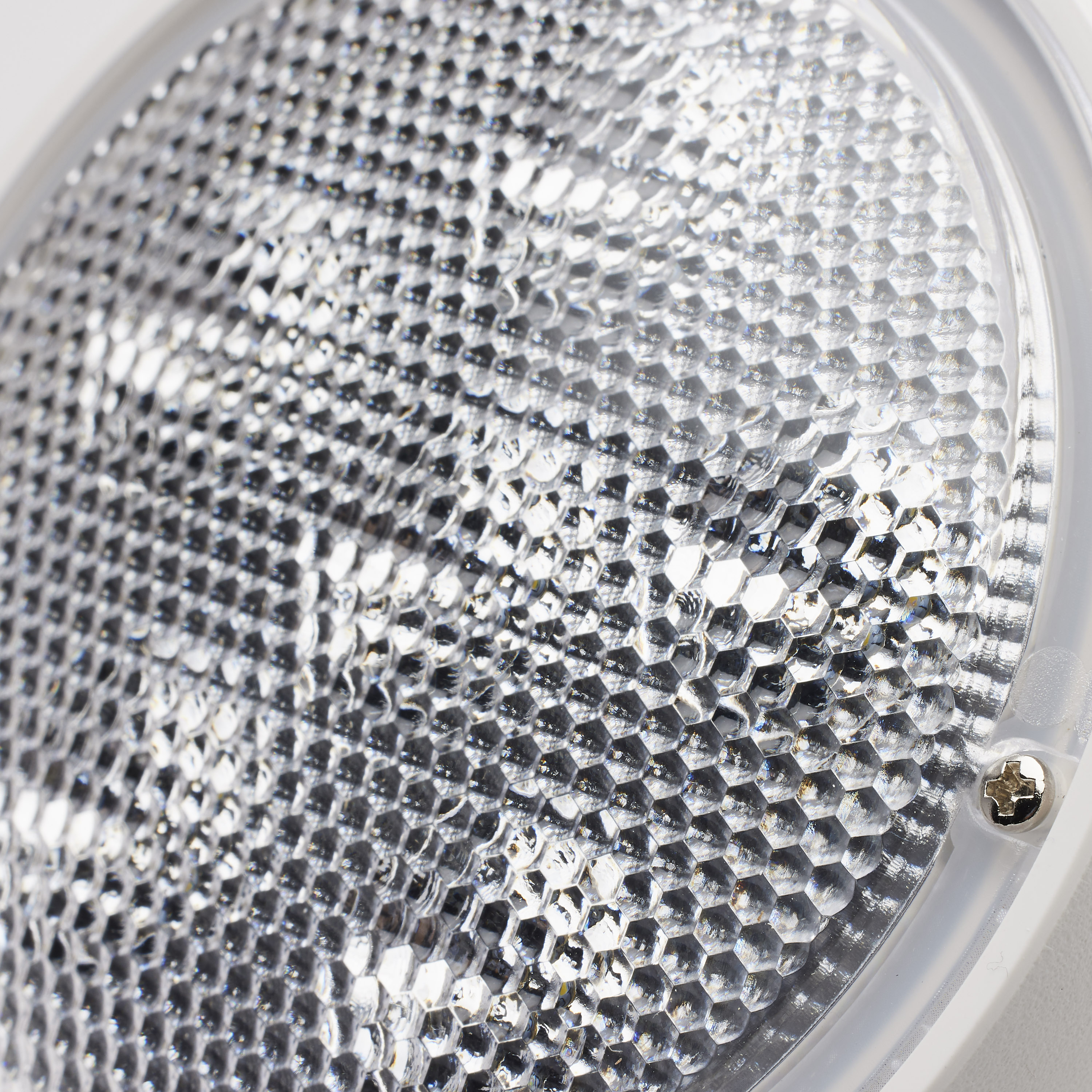 EMERG LIGHT DH - NYC - 67-132