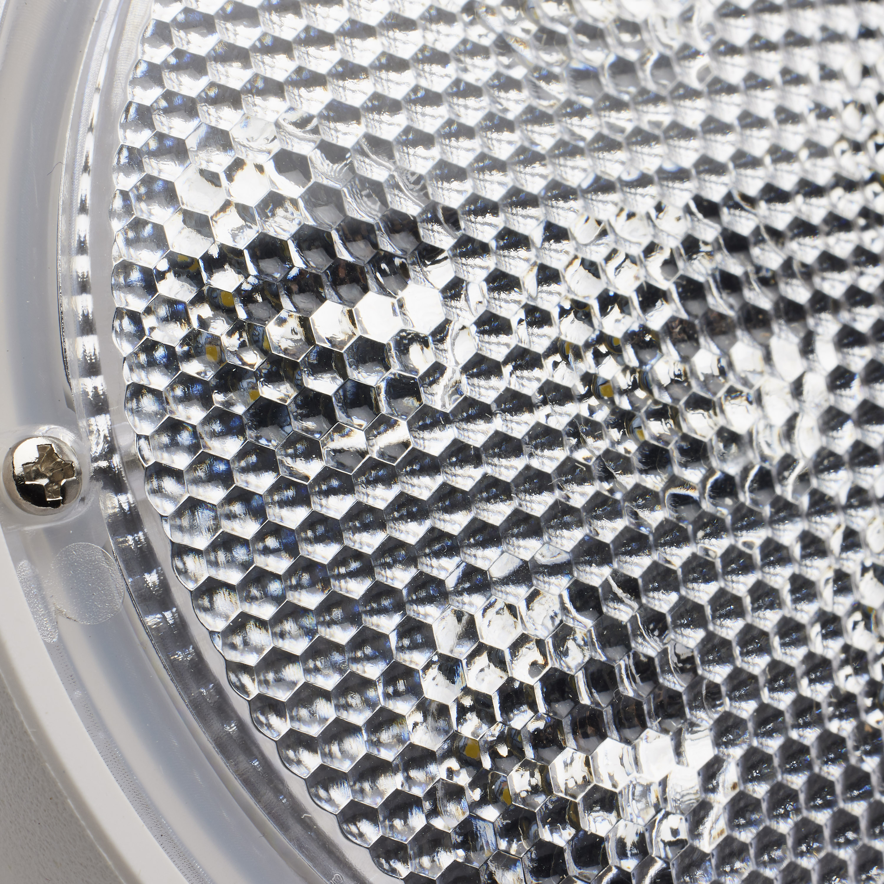 EMERG LIGHT TH - NYC - 67-133