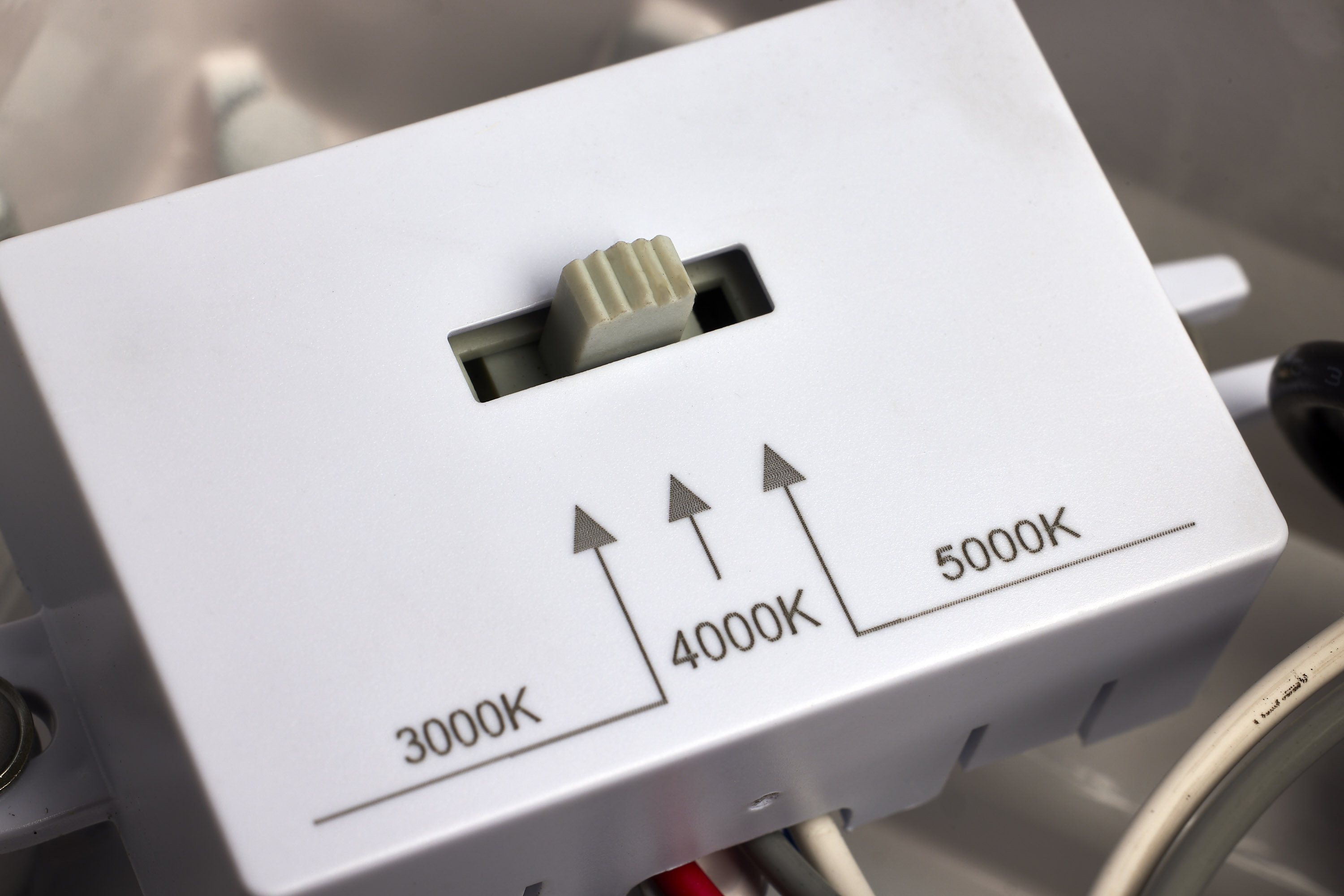 DOMINO WIDE BEAM CANOPY WHITE - 68-161