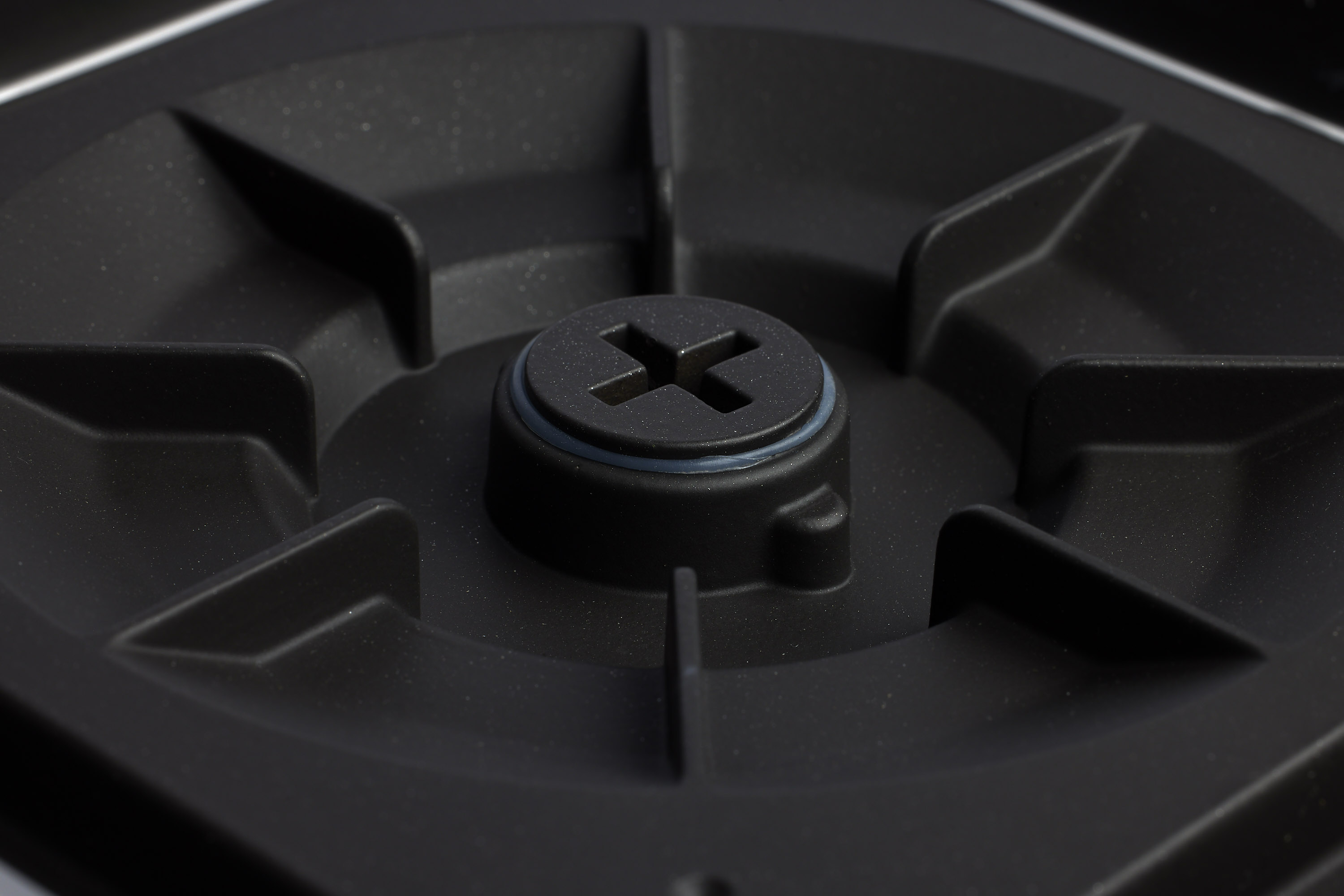 DOMINO WIDE BEAM CANOPY BRONZE - 68-163