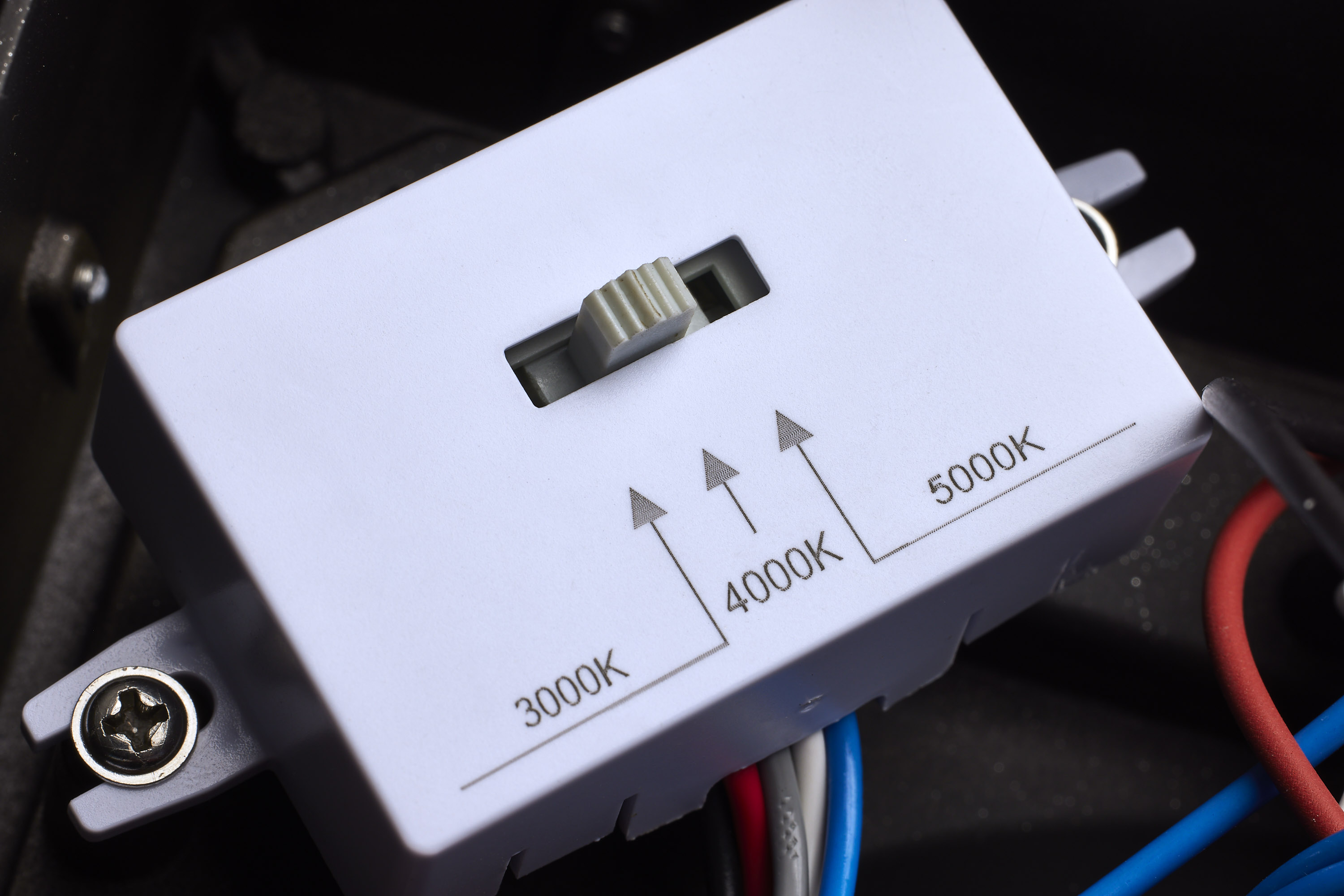 DOMINO WIDE BEAM CANOPY BRONZE - 68-164