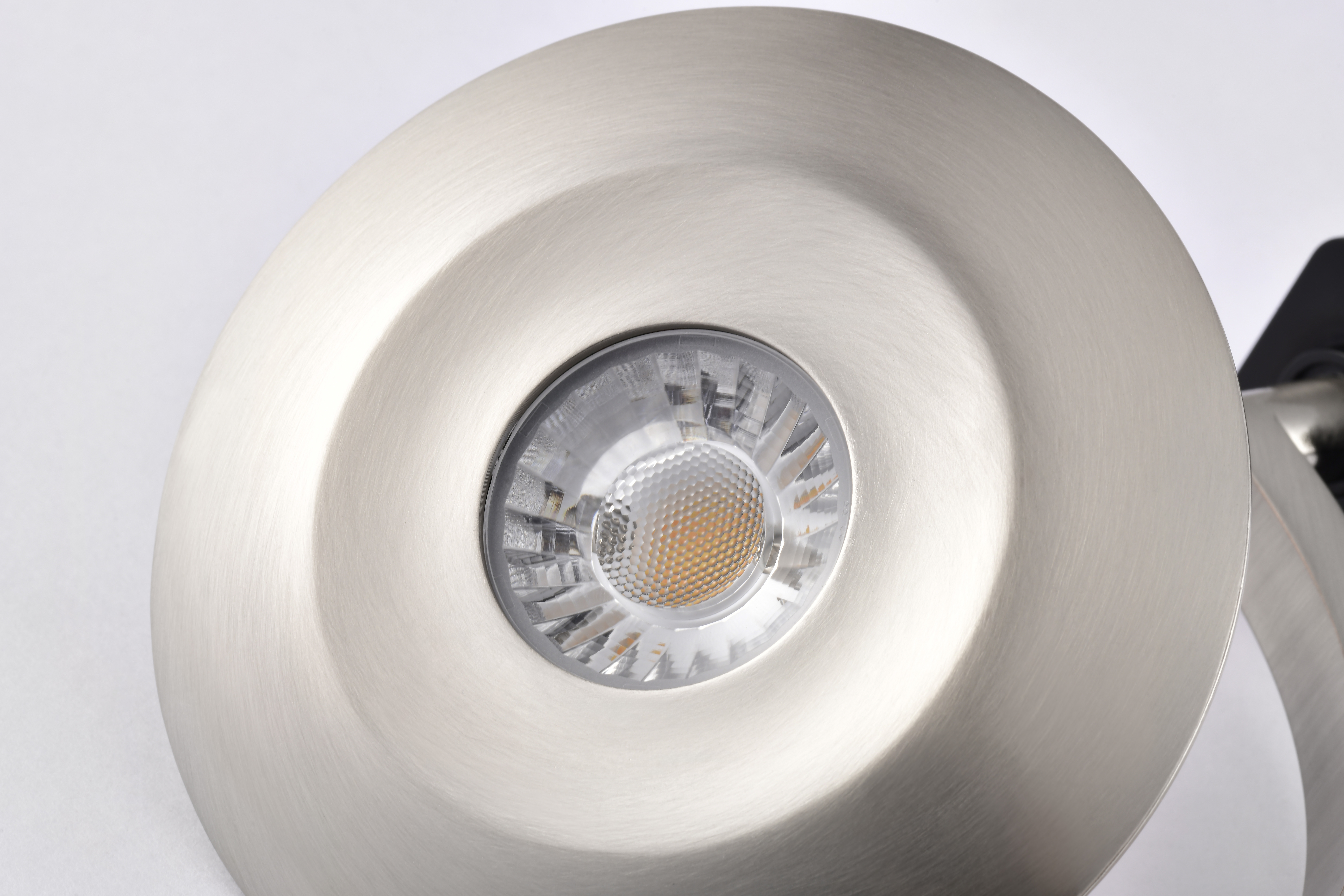 ORB 12W 3CCT 36 DEG BR NICK - JH5075