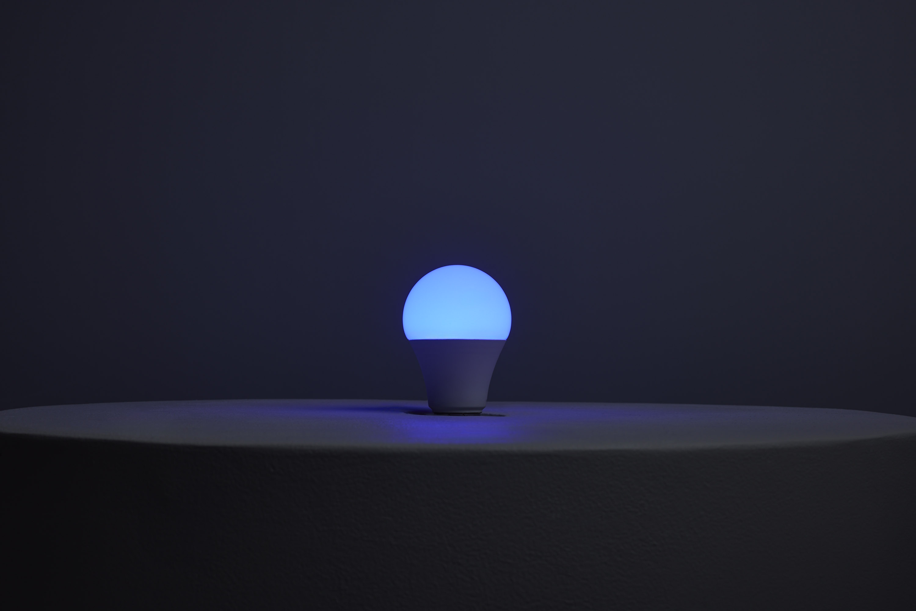 A19/10W/LED/RGBTW/SF - S11100