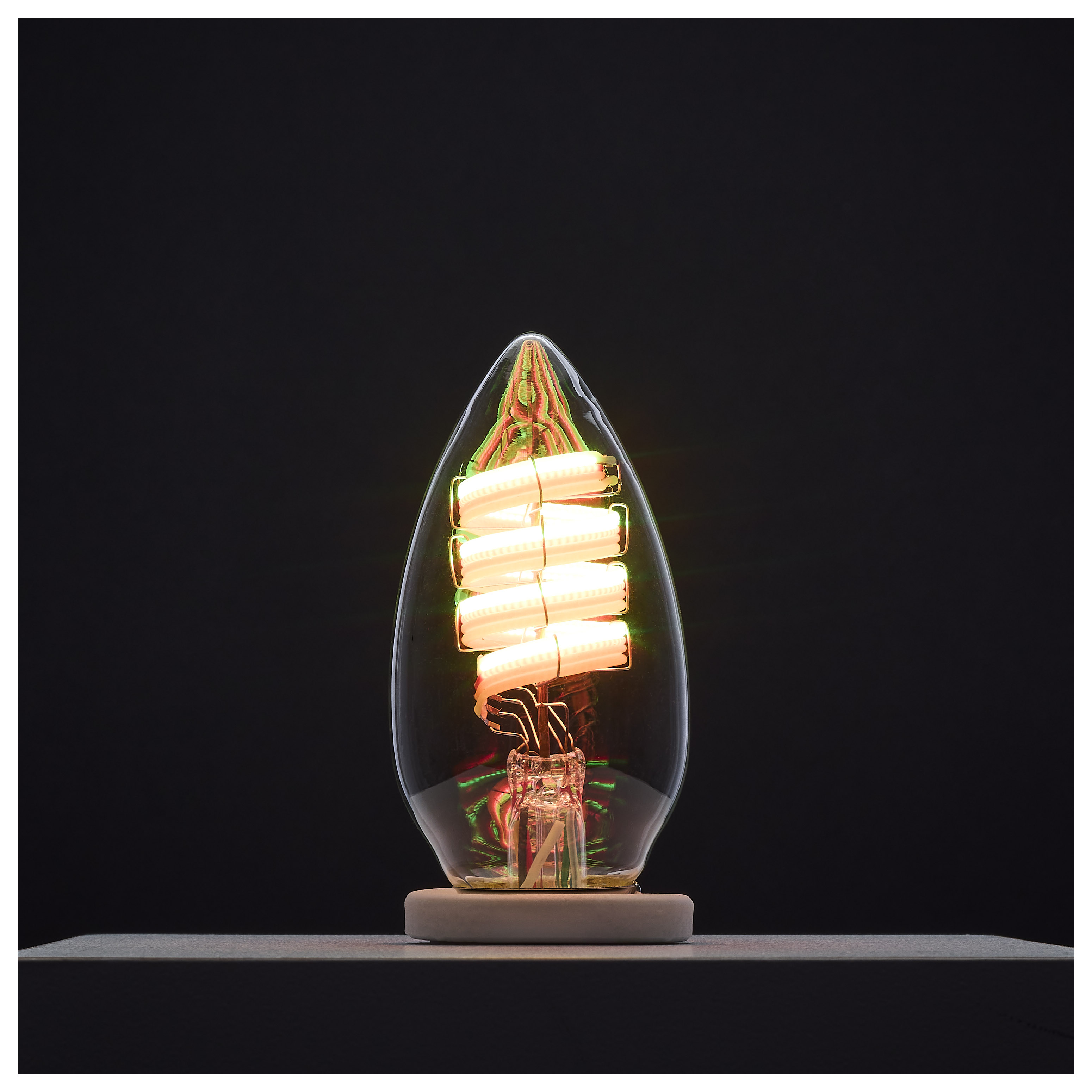 B11/4W/LED/RGBTW/CL/E26 - S11243