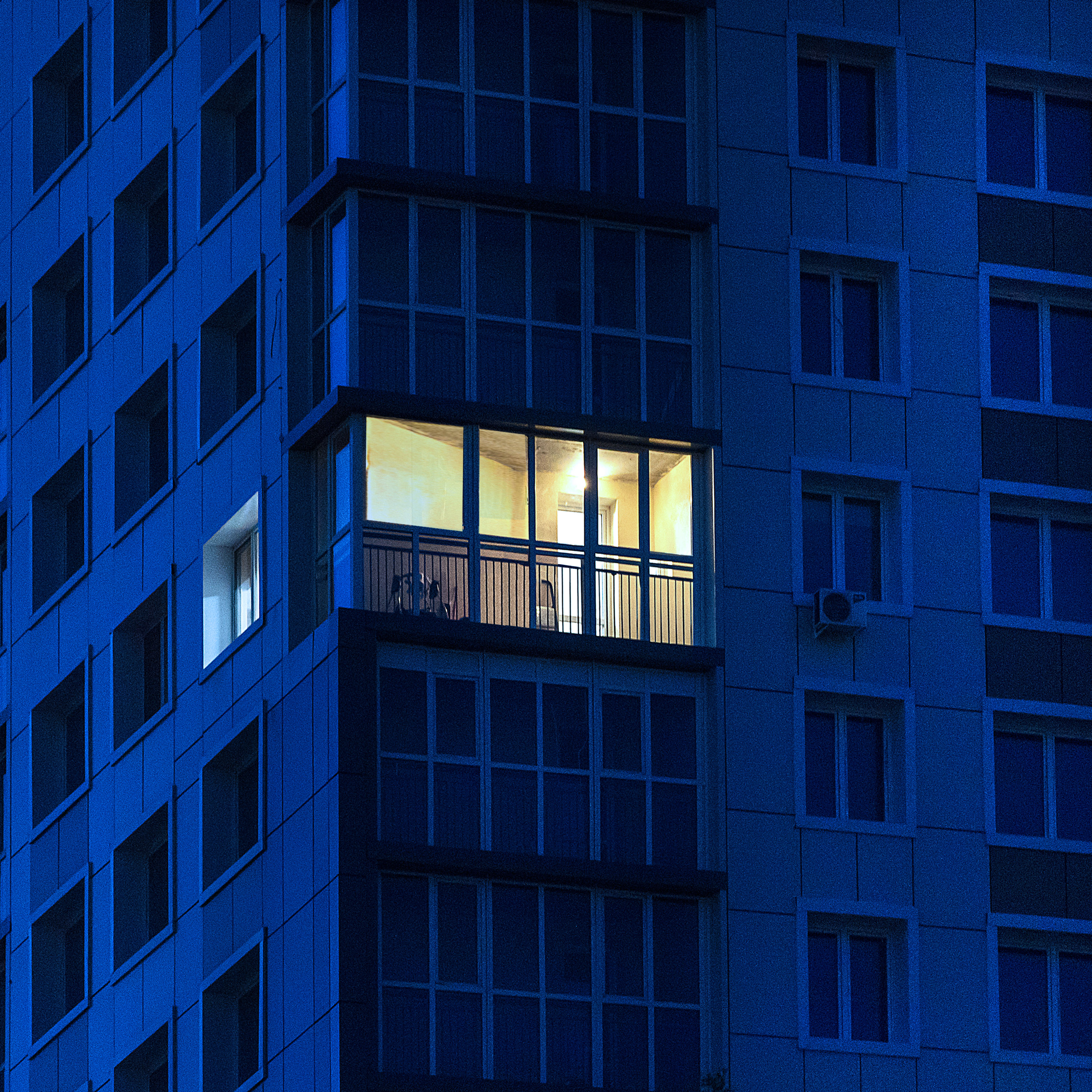 8A21/BATTERY BU/LED/850 - S11469