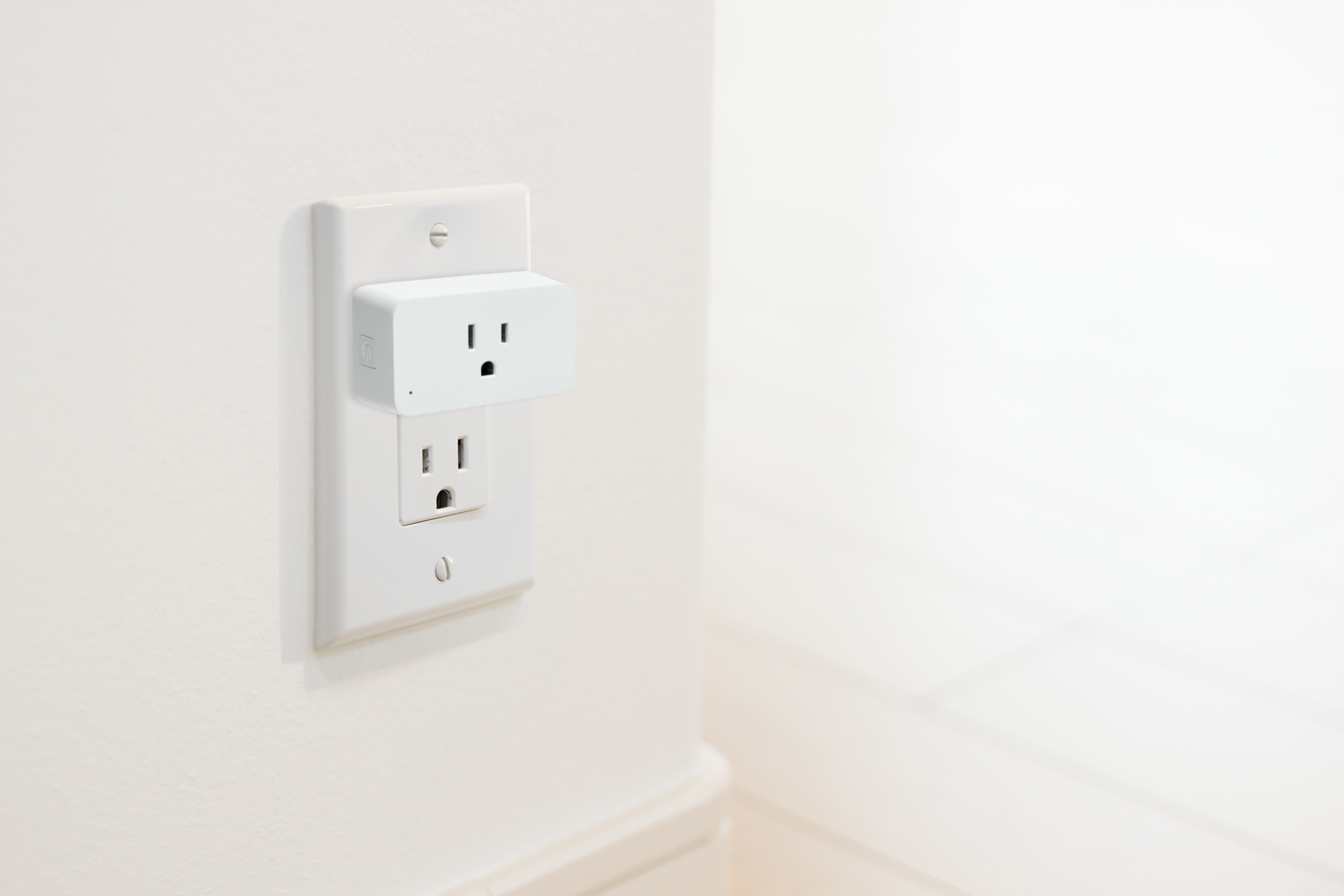 15A SMART DIM PLUG/SF - S11573