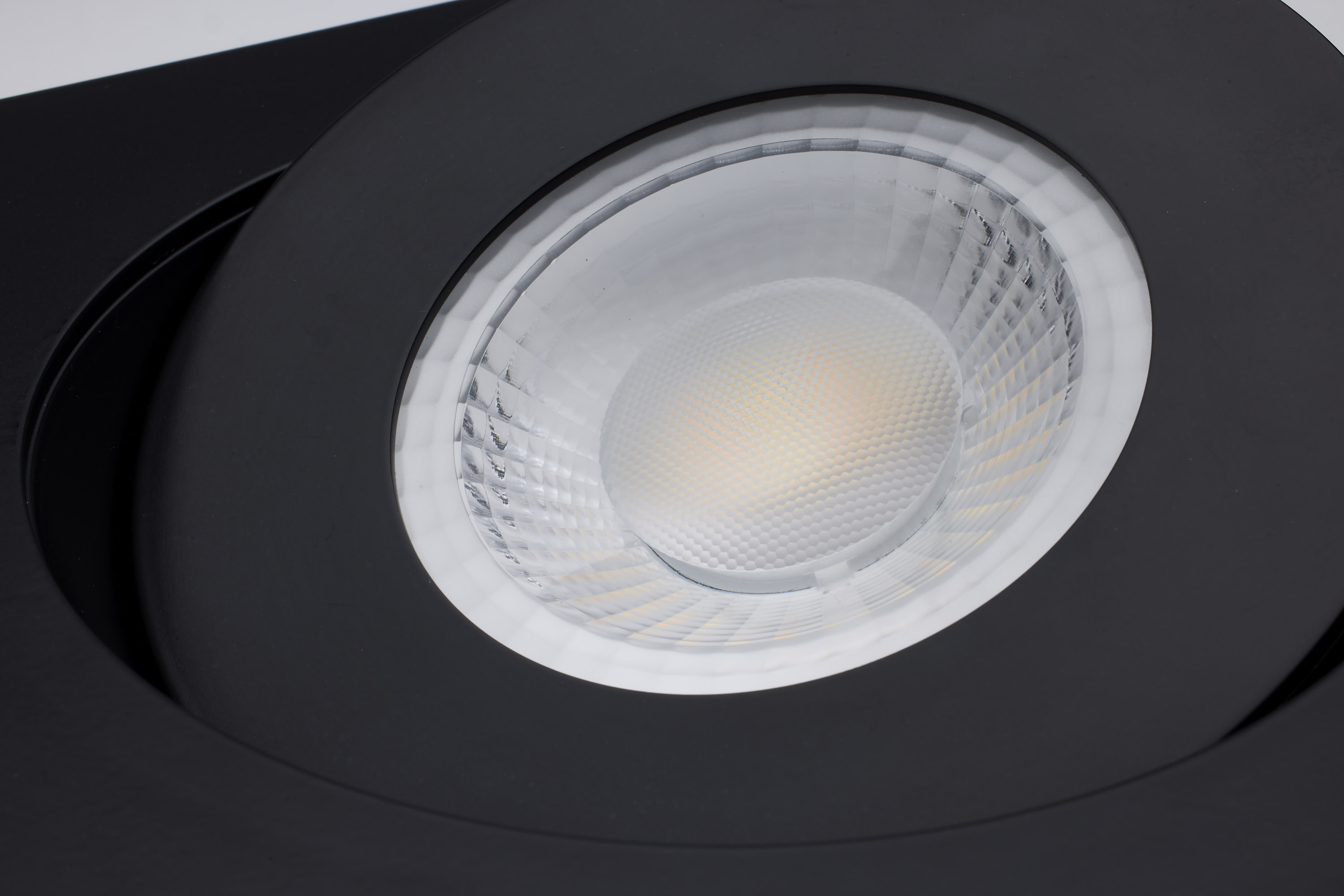 15WLED/GBL/6/CCT/SQ/BLK - S11863