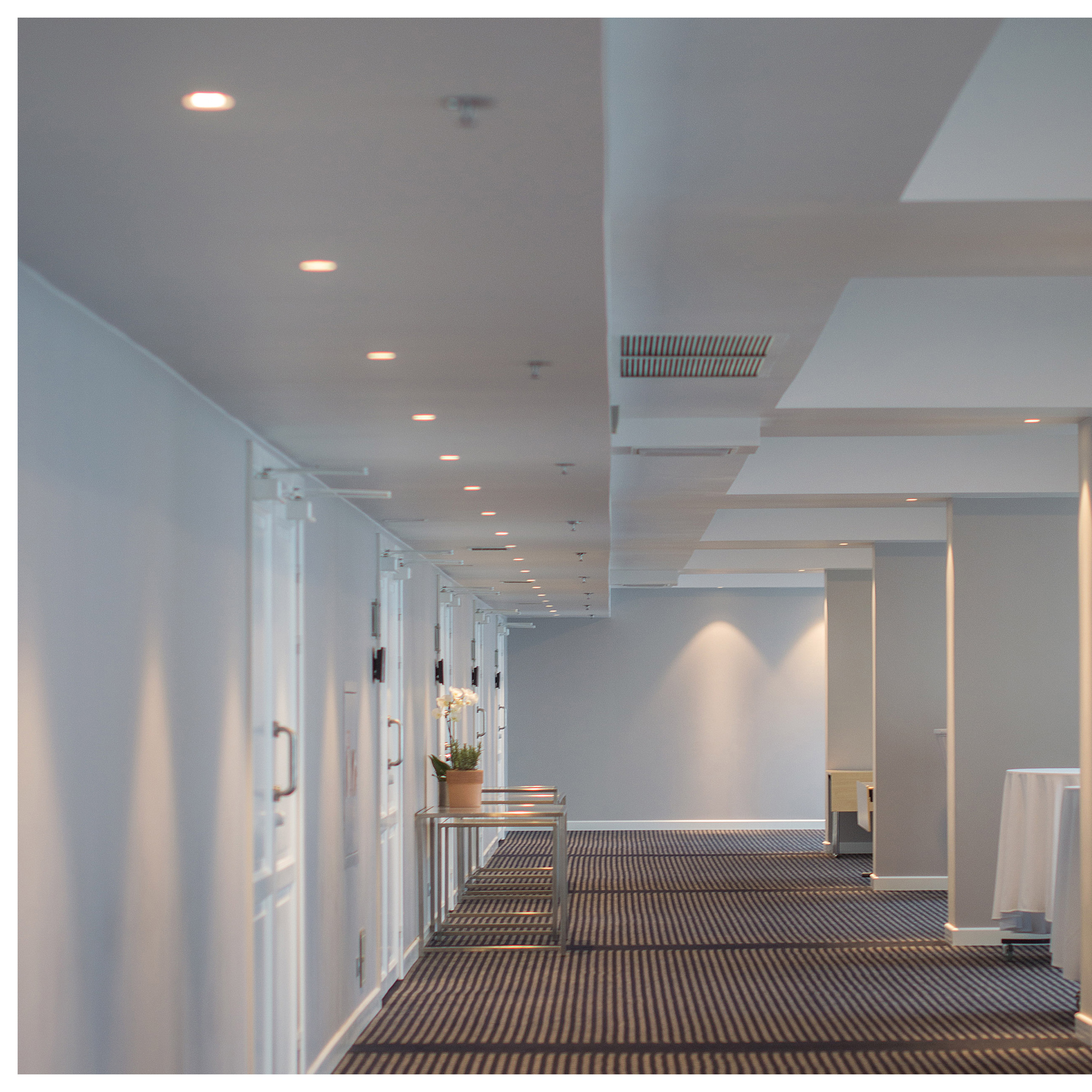 10WLED/4/FR/CCT/SLF/RD/STB/RND - S11865R1