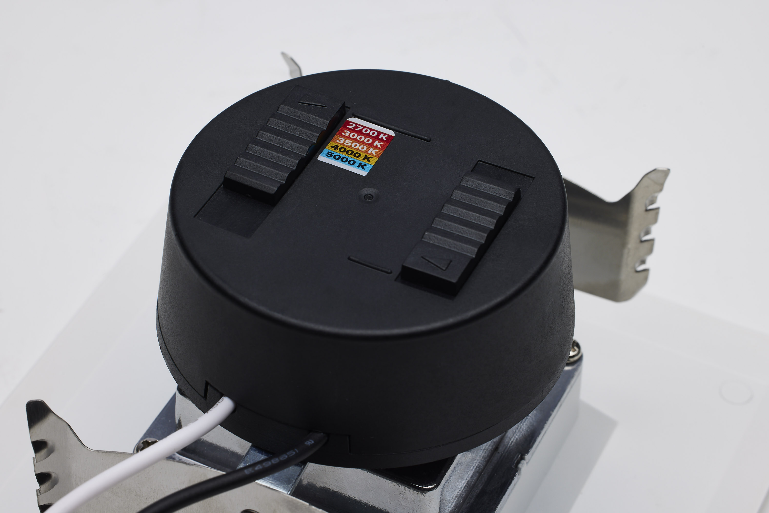 9.5WLED/DLR/4/WS/5CCT/SQ/DB - S11884