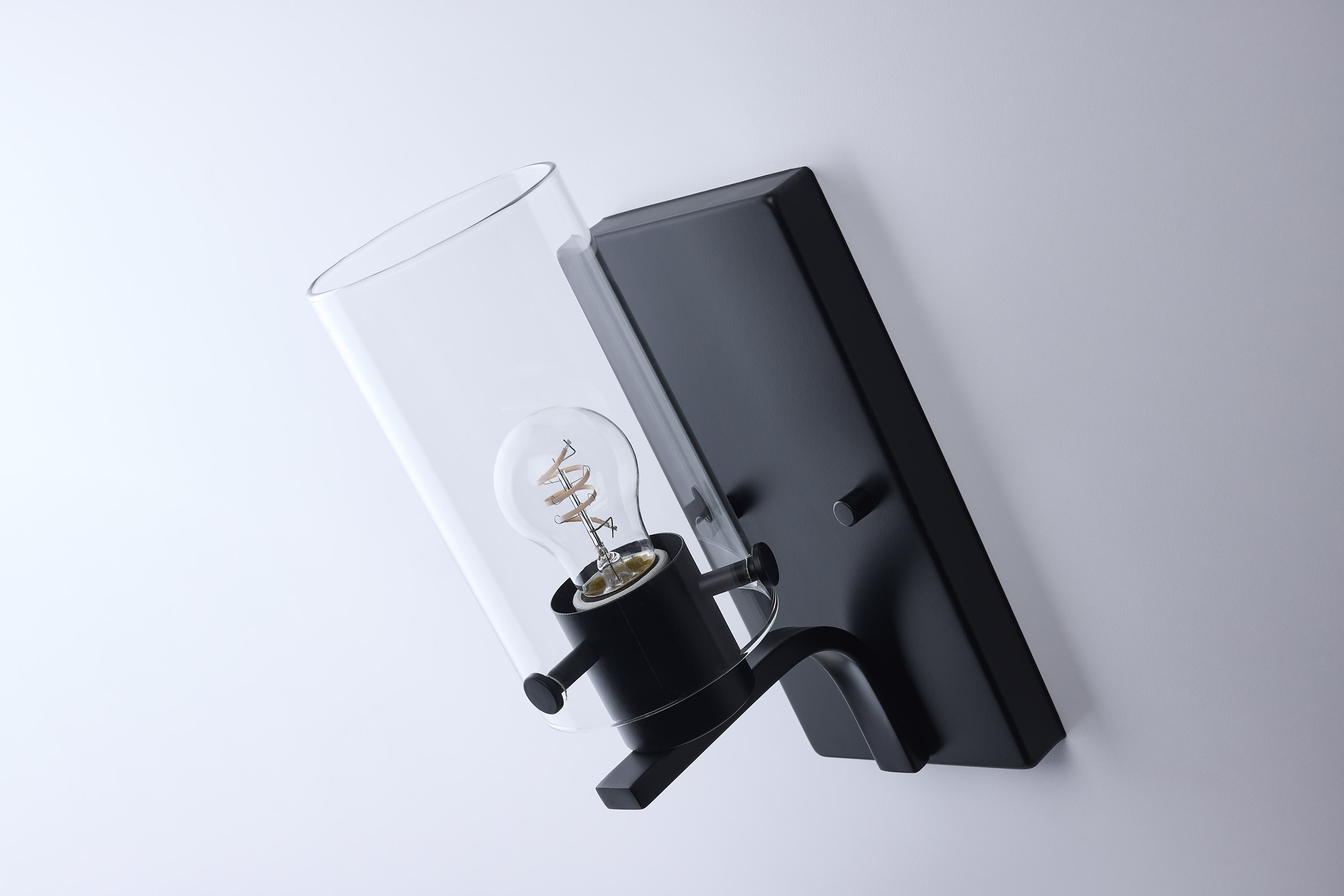 4A15/CL/LED-GF/COIL/927/E26 - S12558