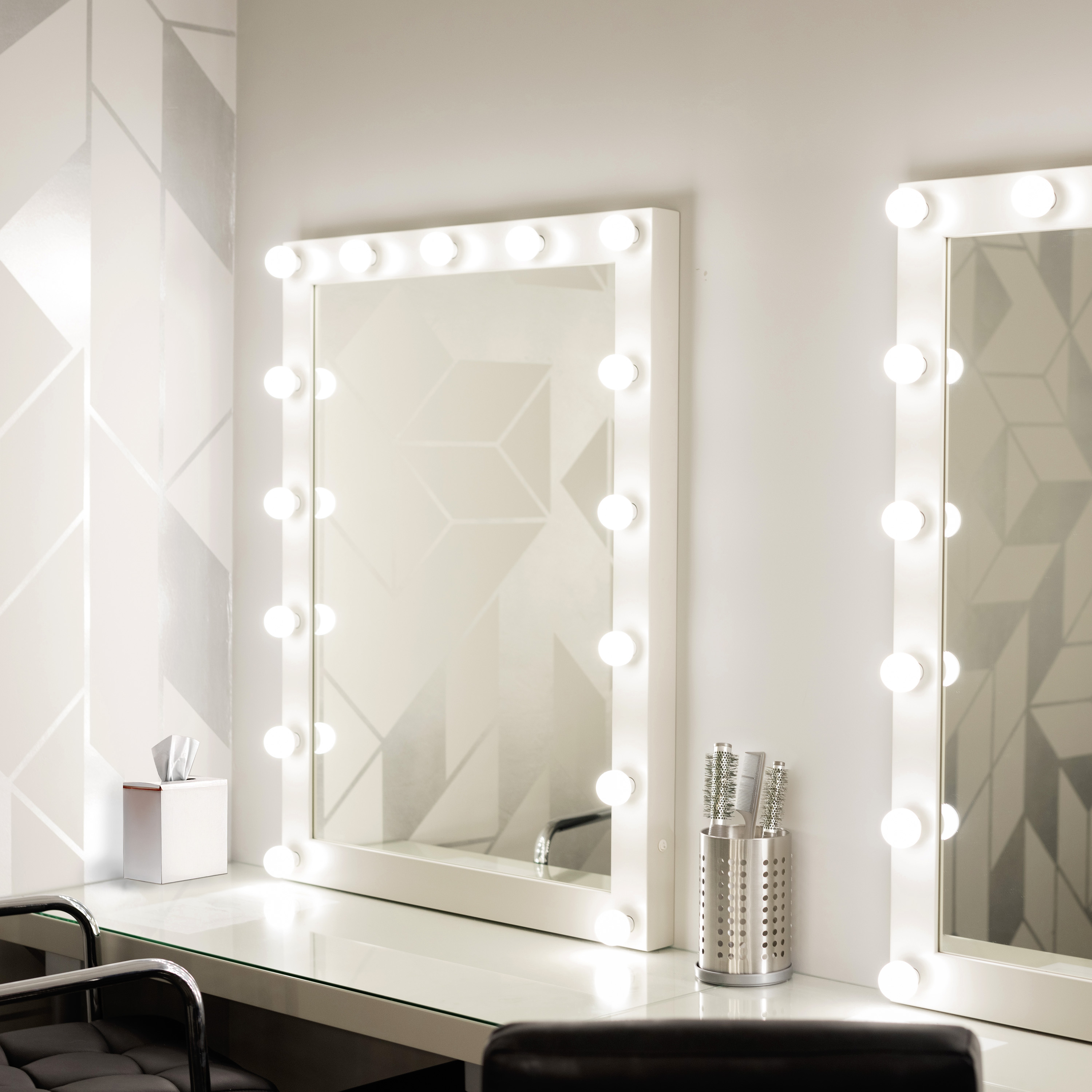 5.5G16.5/LED/CL/927/120V/E12 - S21209