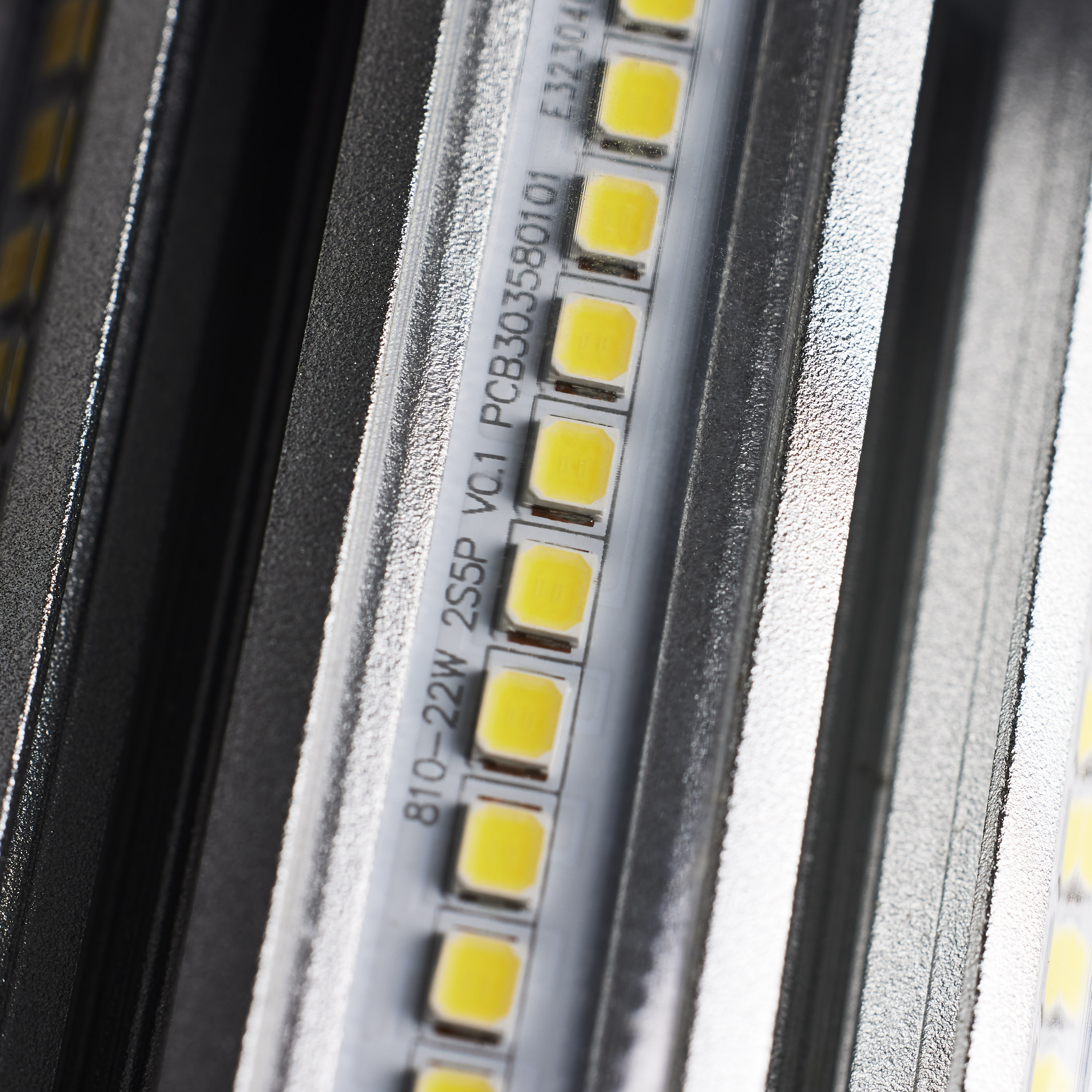 22W/LED/HP/850/100-277V/E26 - S49391