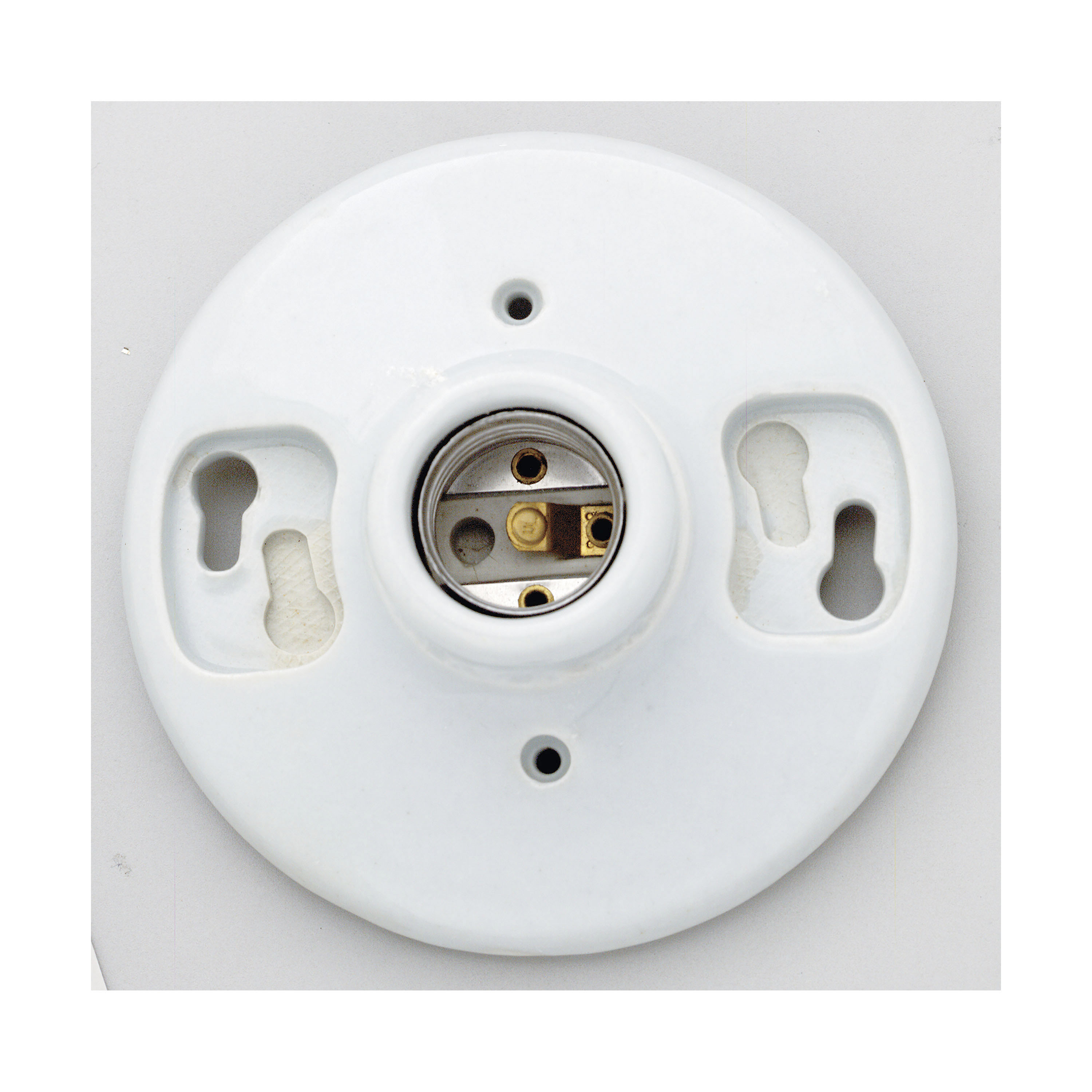 KEYLESS PORCELAIN LAMP HOLDER- - S70-590