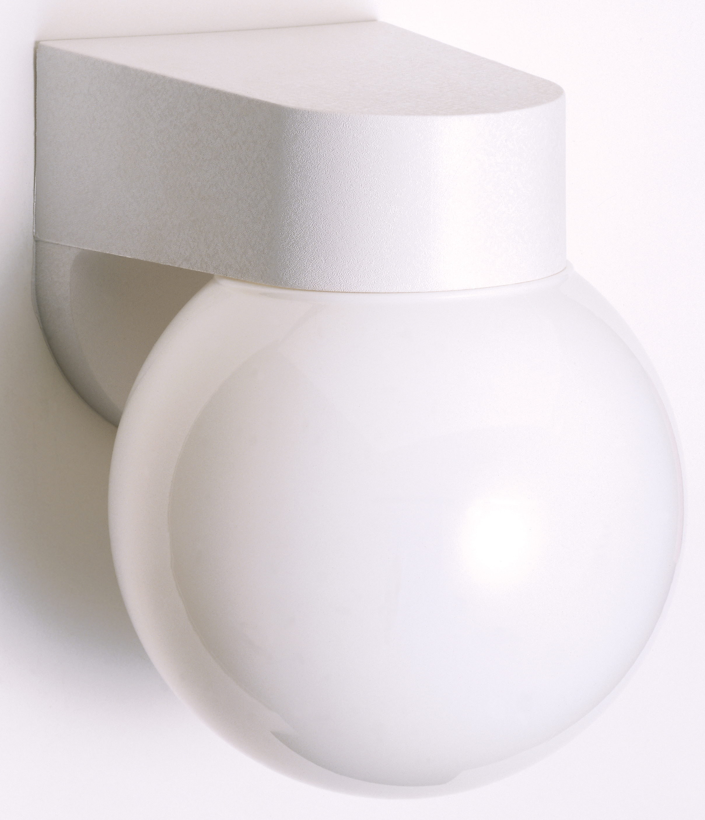 1 LIGHT OUTDOOR WALL FIXTURE - SF77-729