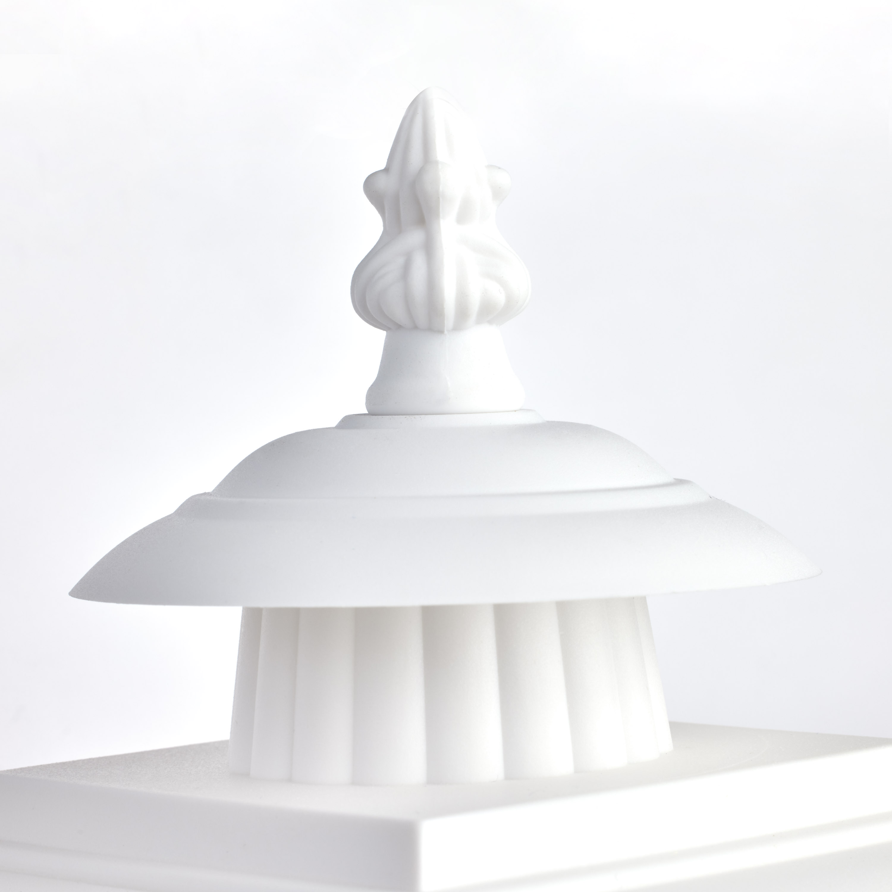 1 LT POLY 17 COACH LANTERN - SF77-897