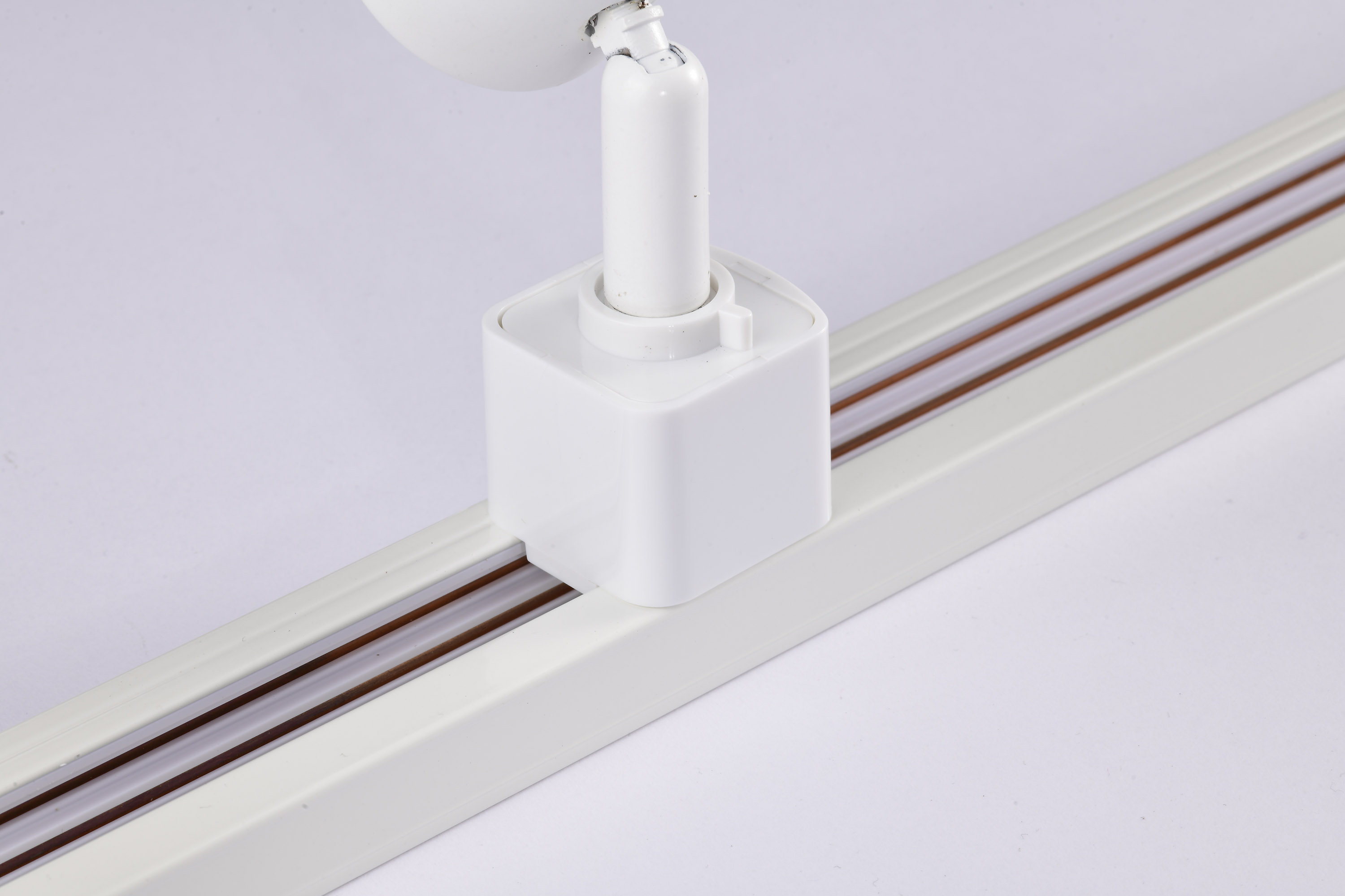 12W LED CINCH TRACK HEAD 24 - TH632