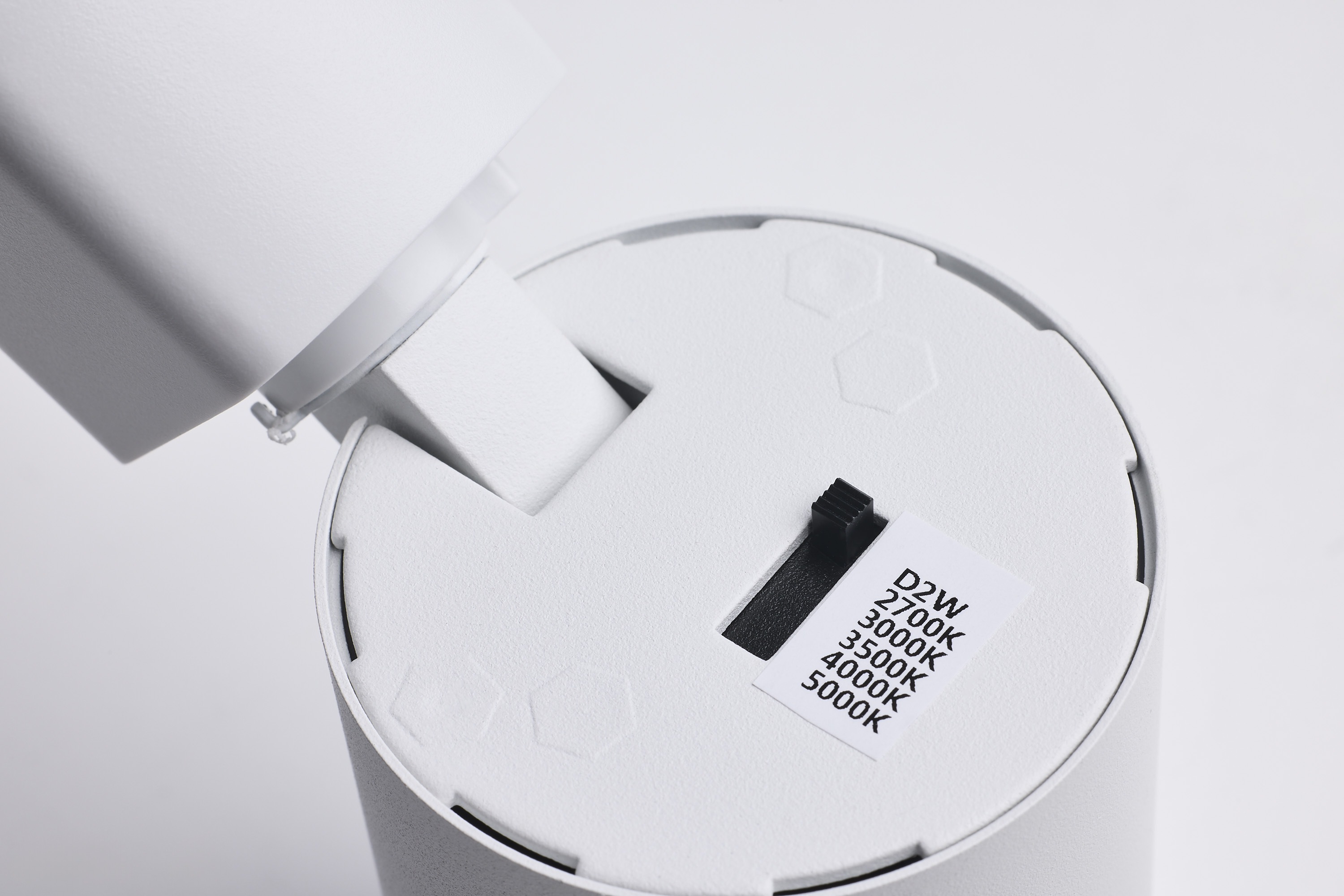 8W ROUND D2W 6CCT WHITE 36' - TH761