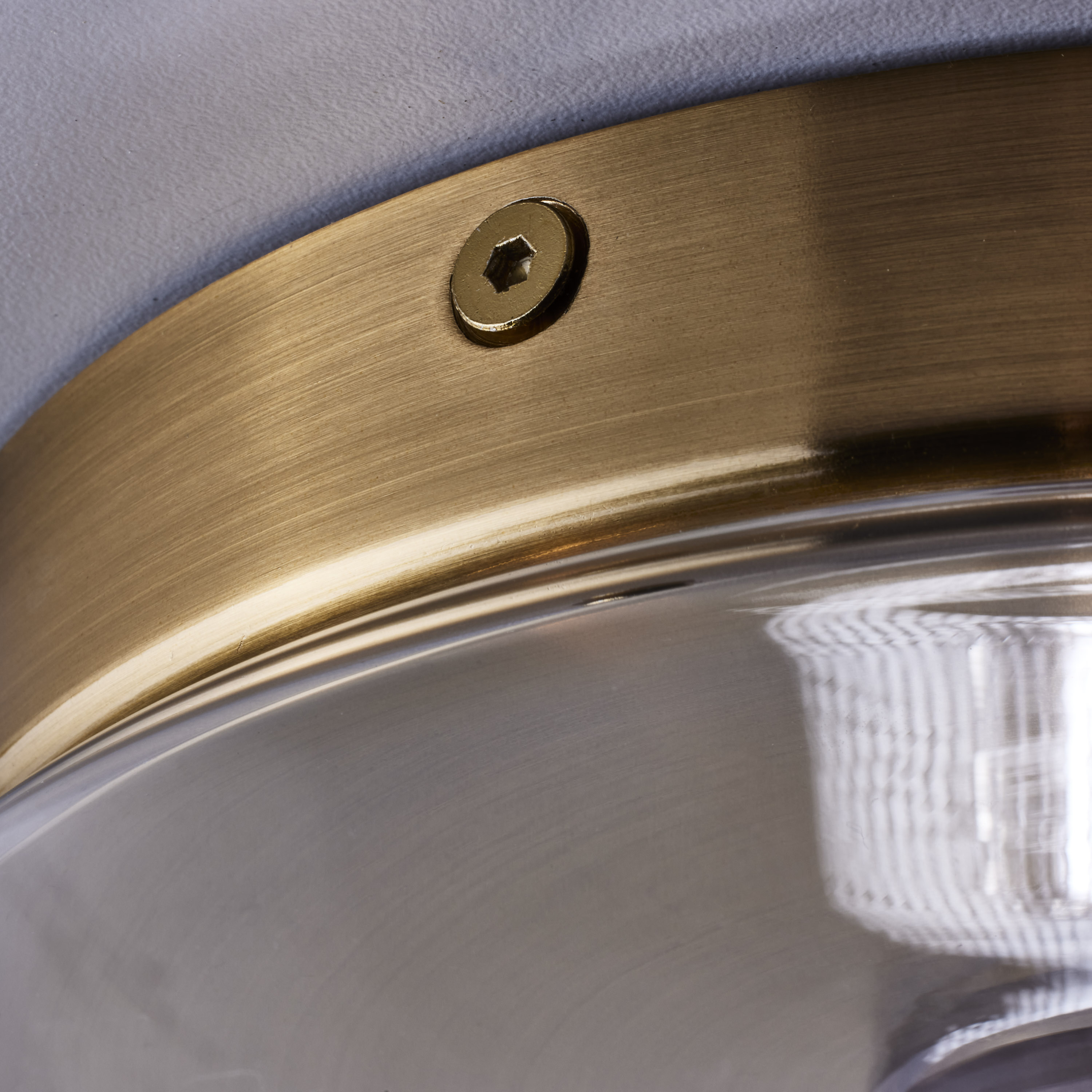 DOVER 3 LIGHT SMALL FLUSH - 60-7419