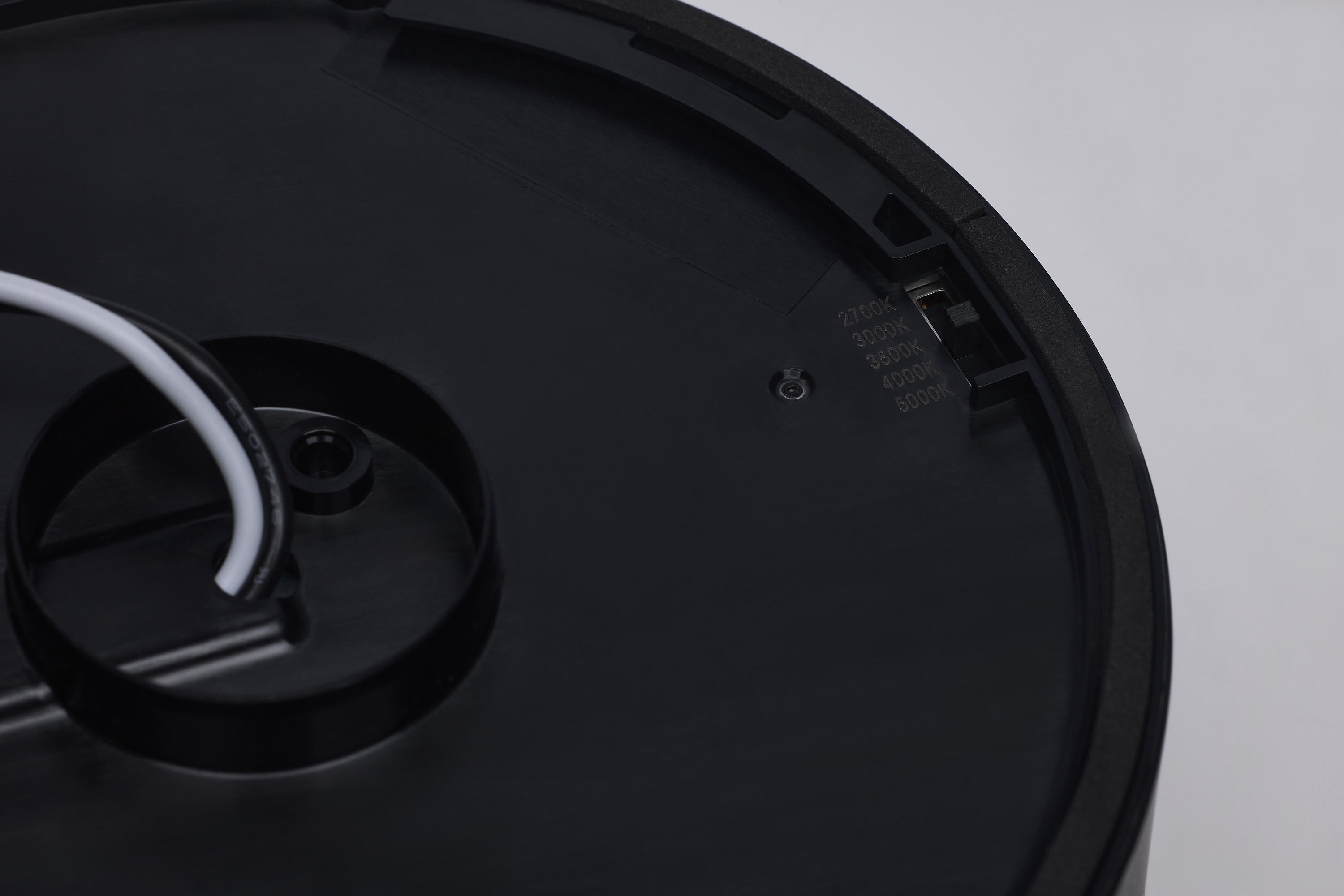 9W 5" 5CCT 120V BLK FIXTURE - 62-1005