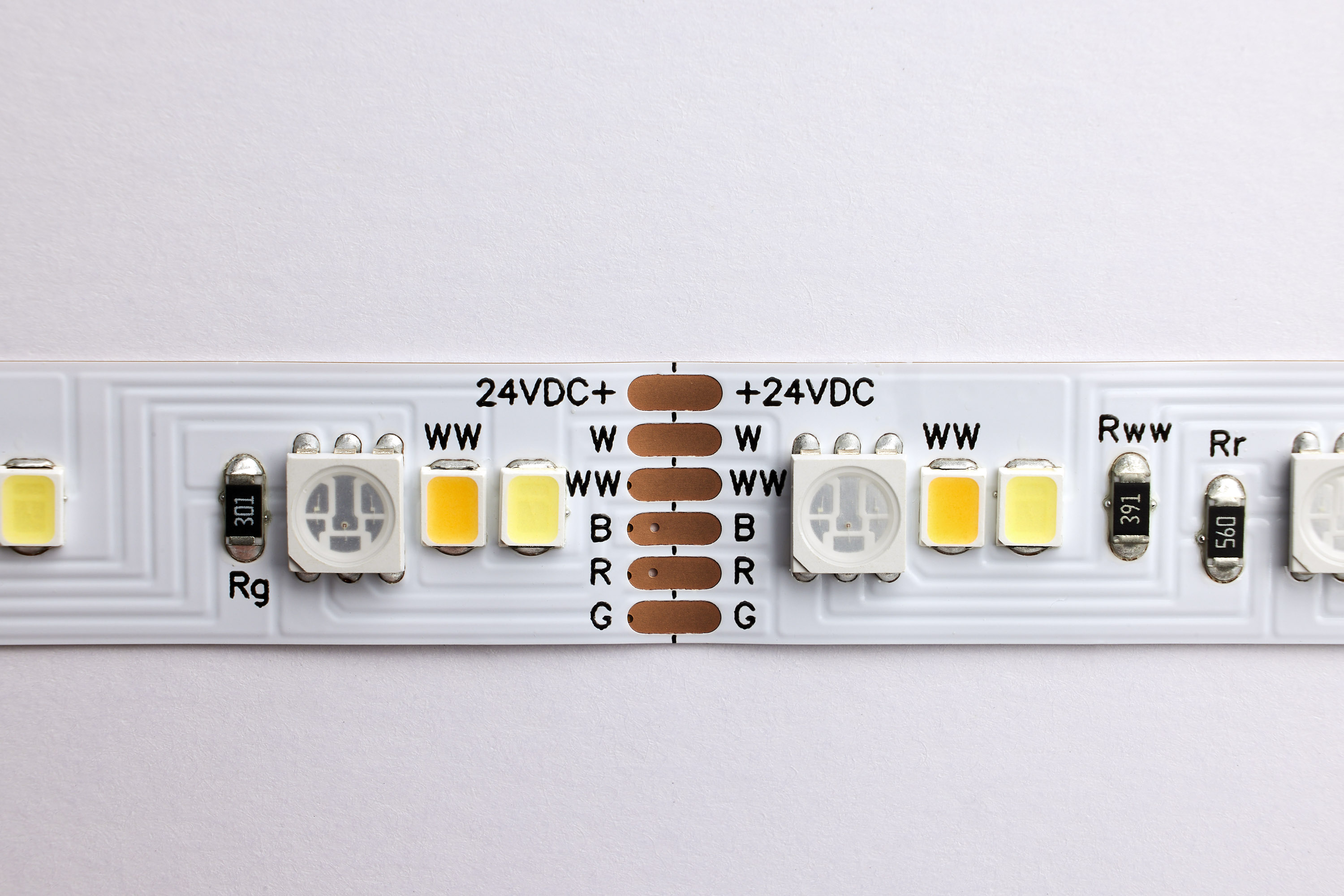 64-133 TAPE/RGBTW-HO/IP20/JBOX/SF/16'