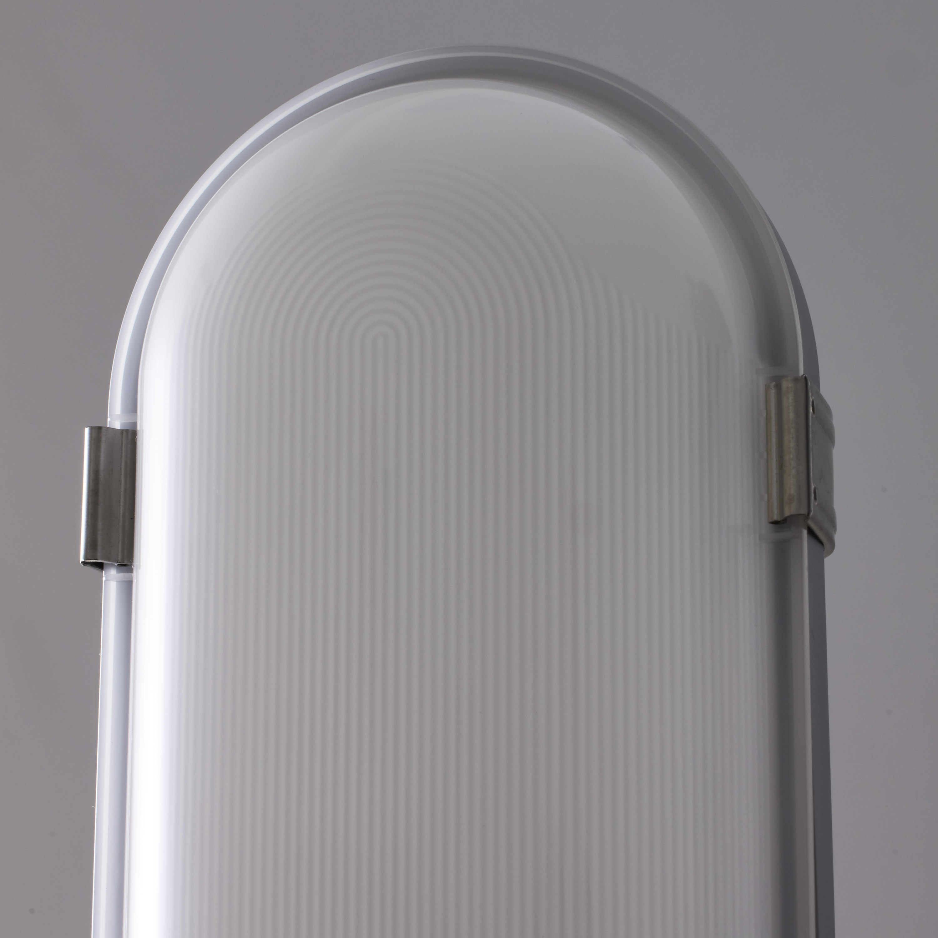 2' 20W LINEAR VAPOR PROOF - 65-823R1