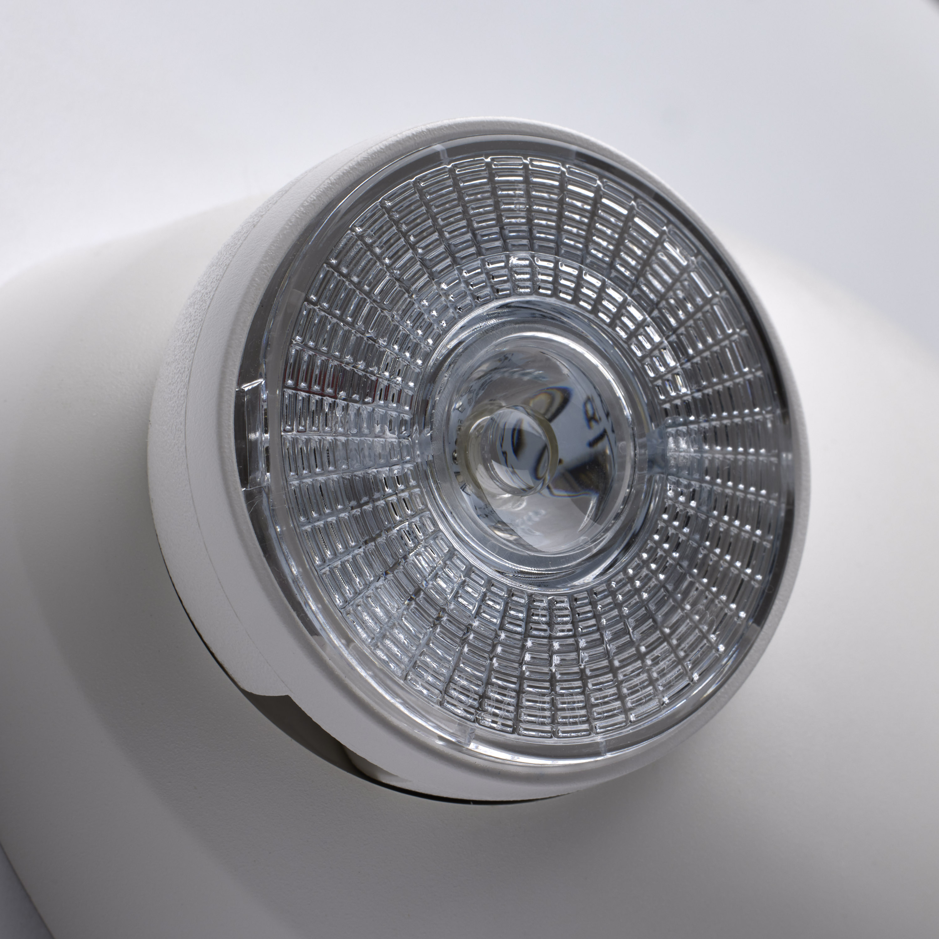 EMERG LIGHT DH - 67-138